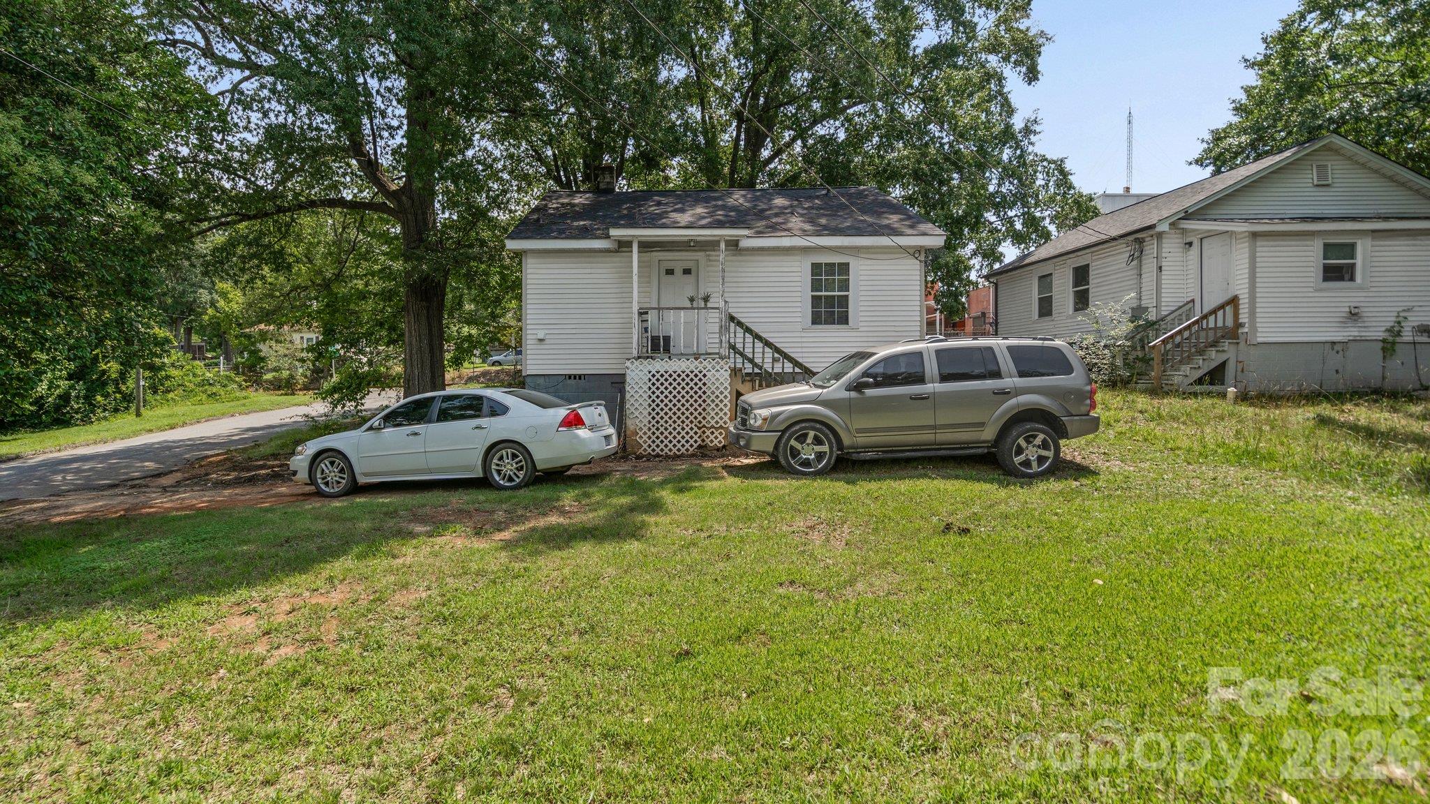 Duplex at 1501 Madison Street, Gastonia, photo 29 of 34