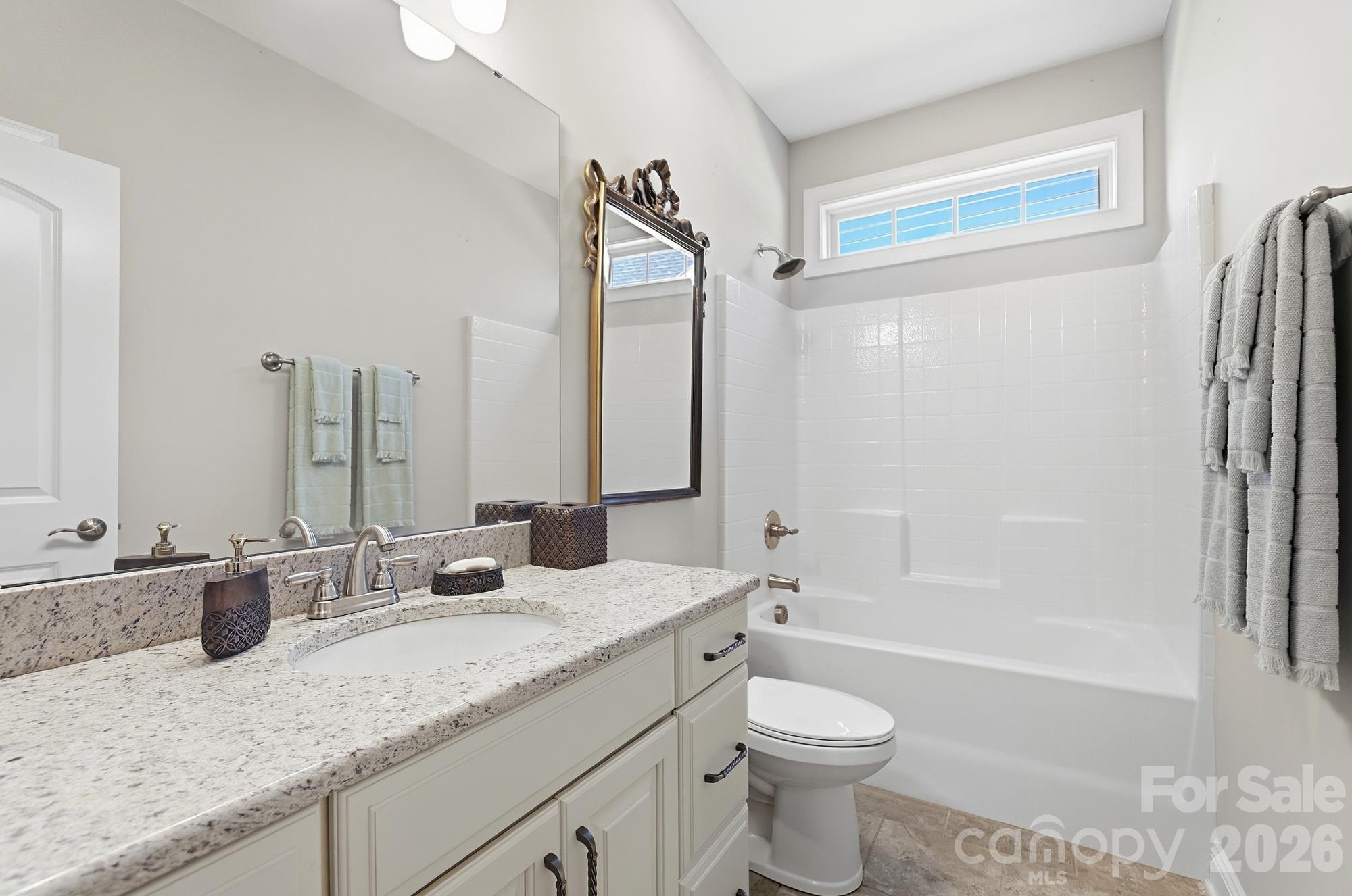 Single Family Residence at 515 Trillium Way, Belmont, photo 26 of 38