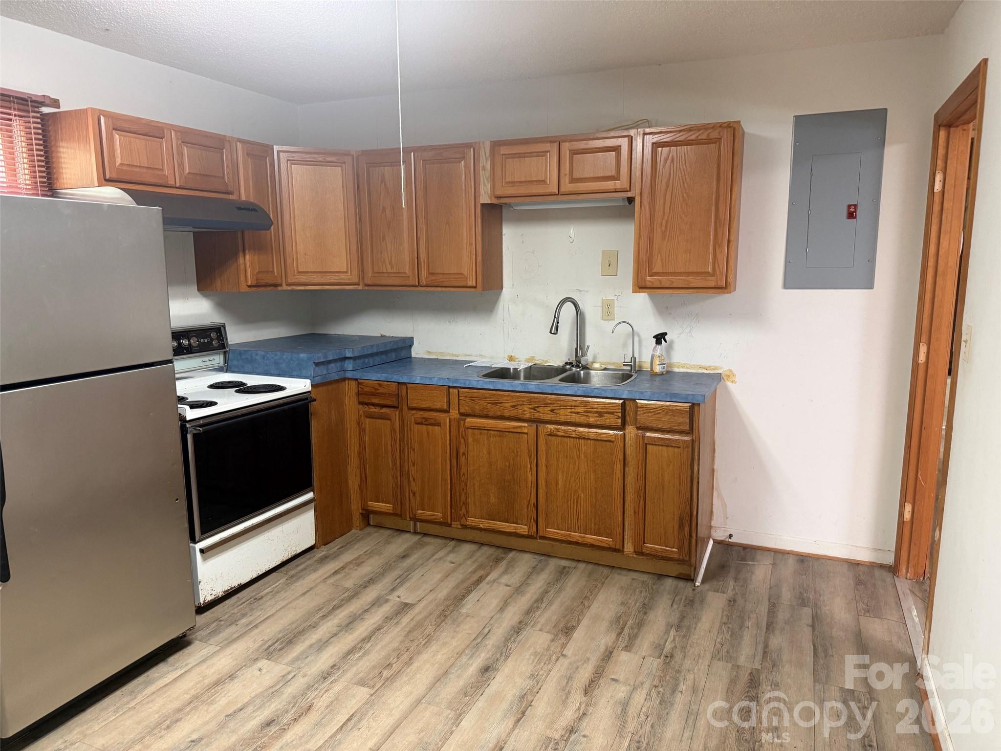 Single Family Residence at 6846 Highway 341 Highway, Kershaw, photo 17 of 24