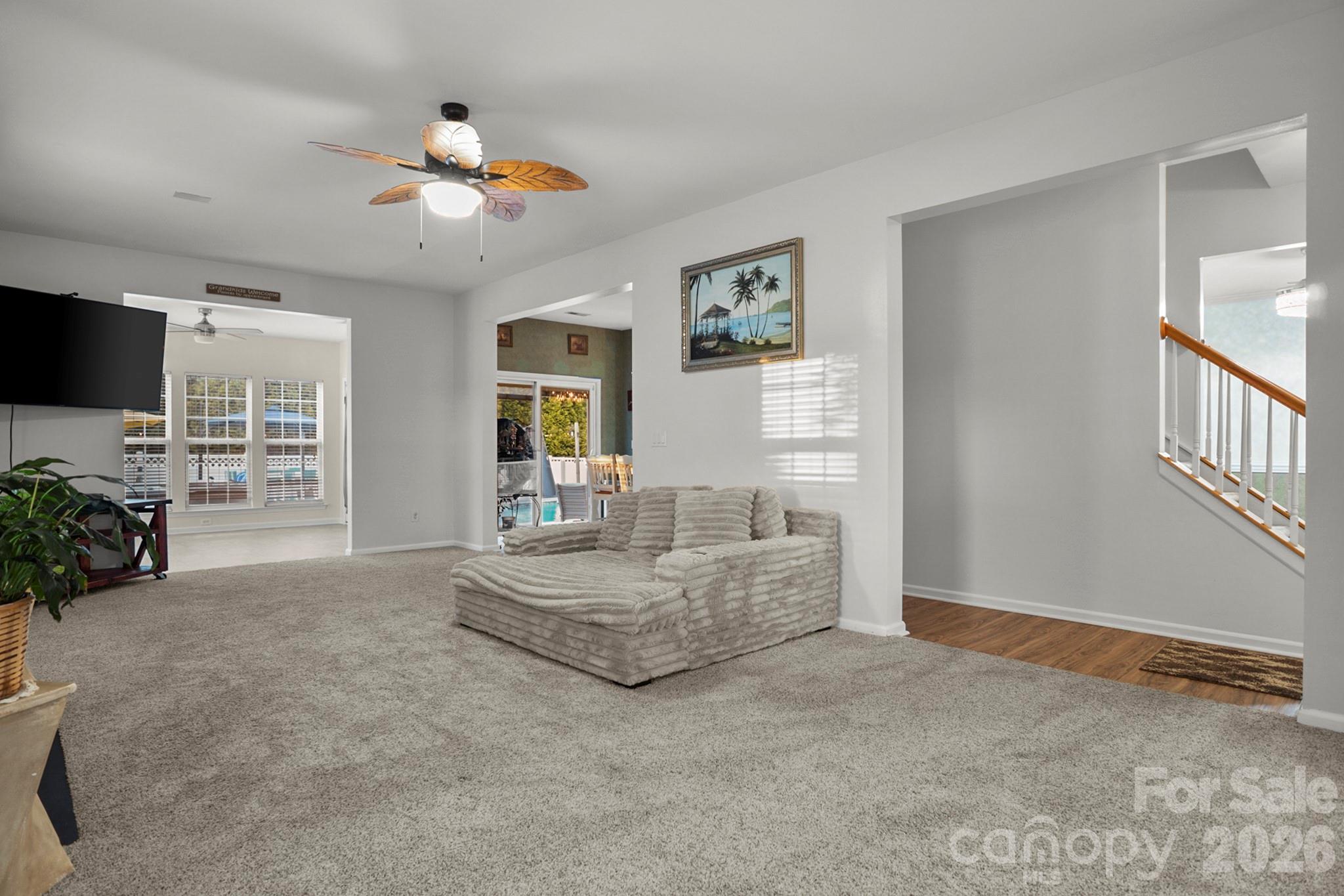Single Family Residence at 4105 Autumn Cove Drive, Clover, photo 5 of 43