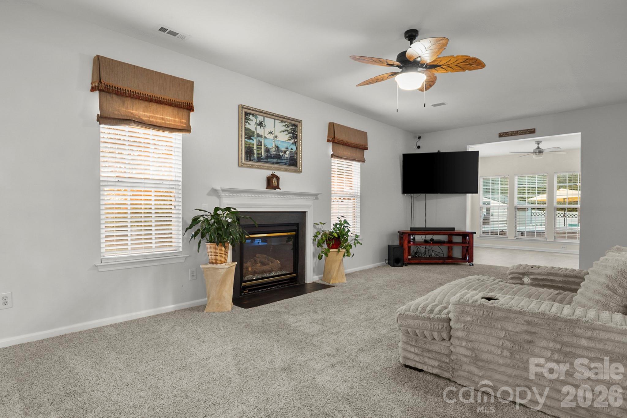 Single Family Residence at 4105 Autumn Cove Drive, Clover, photo 6 of 43