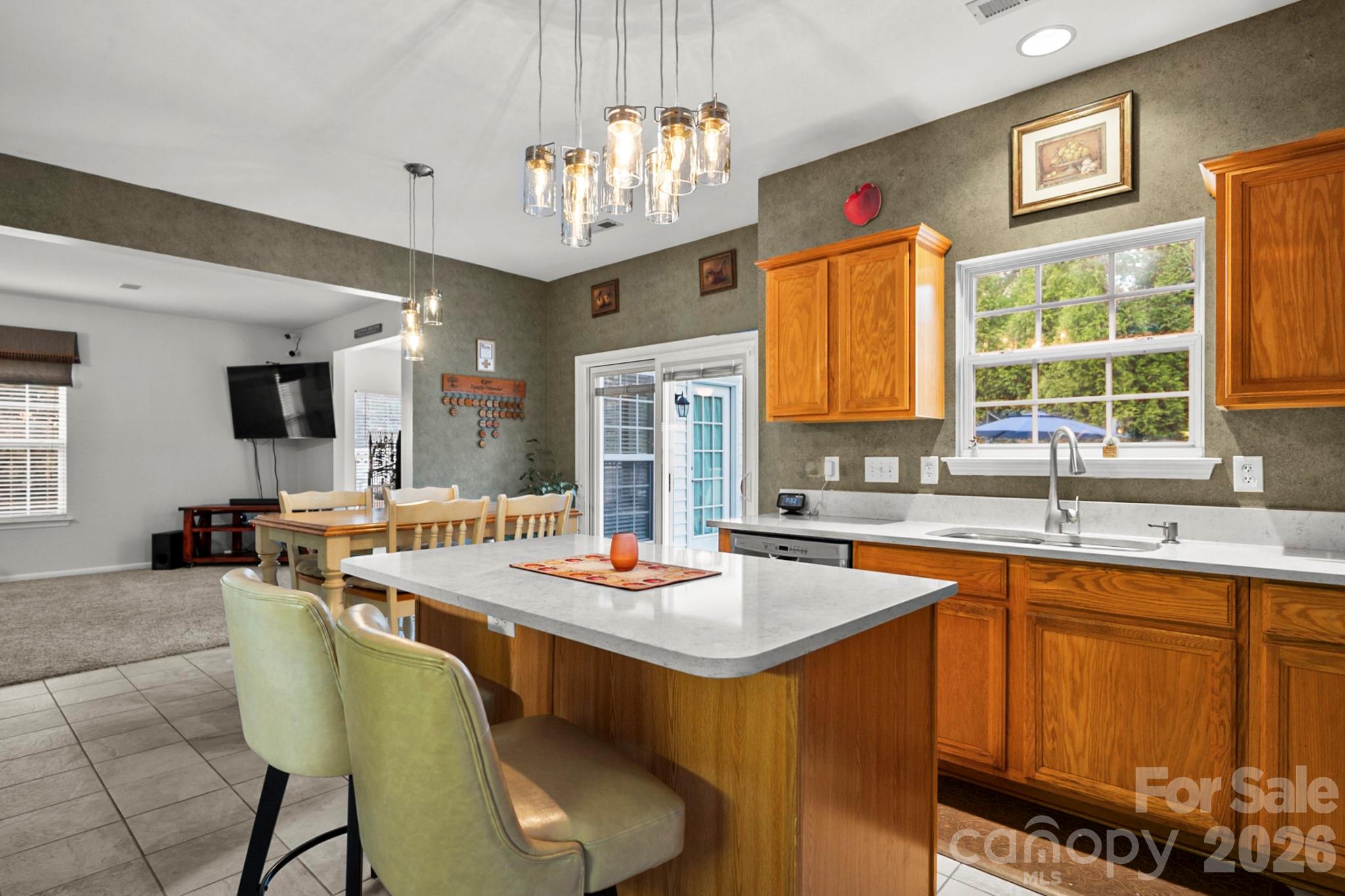 Single Family Residence at 4105 Autumn Cove Drive, Clover, photo 12 of 43