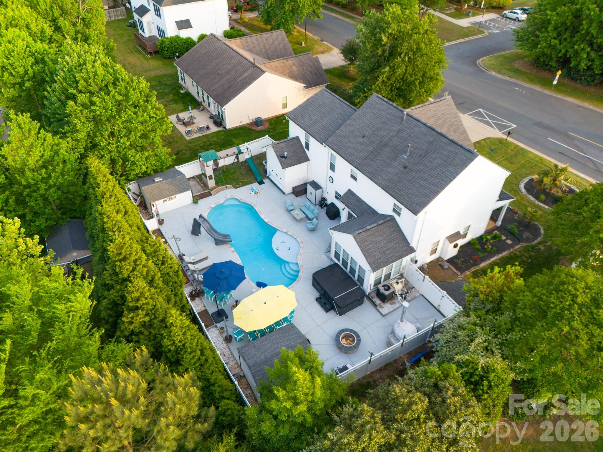 Single Family Residence at 4105 Autumn Cove Drive, Clover, photo 40 of 43