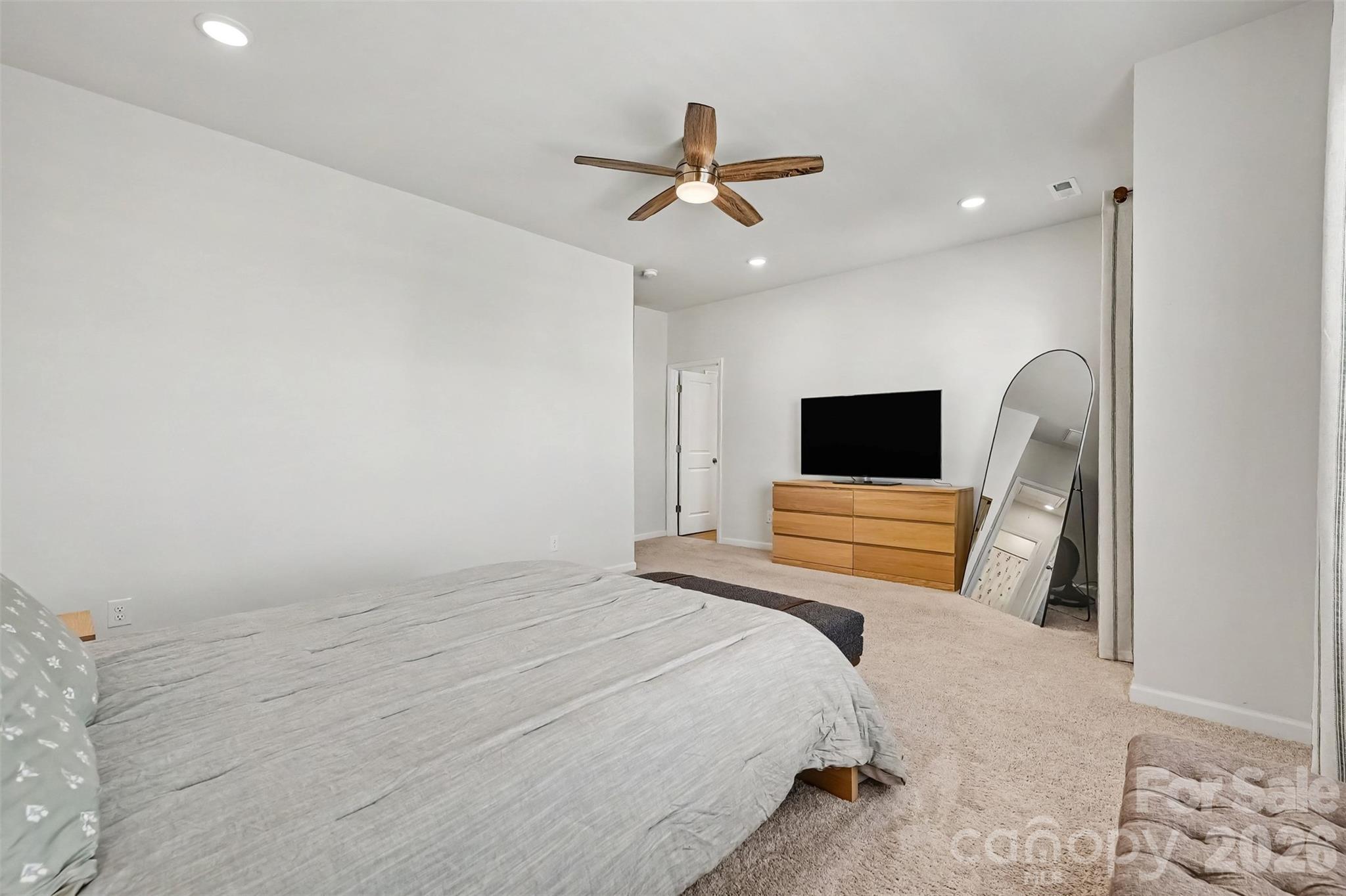 Single Family Residence at 1213 Red River Drive, Salisbury, photo 18 of 35