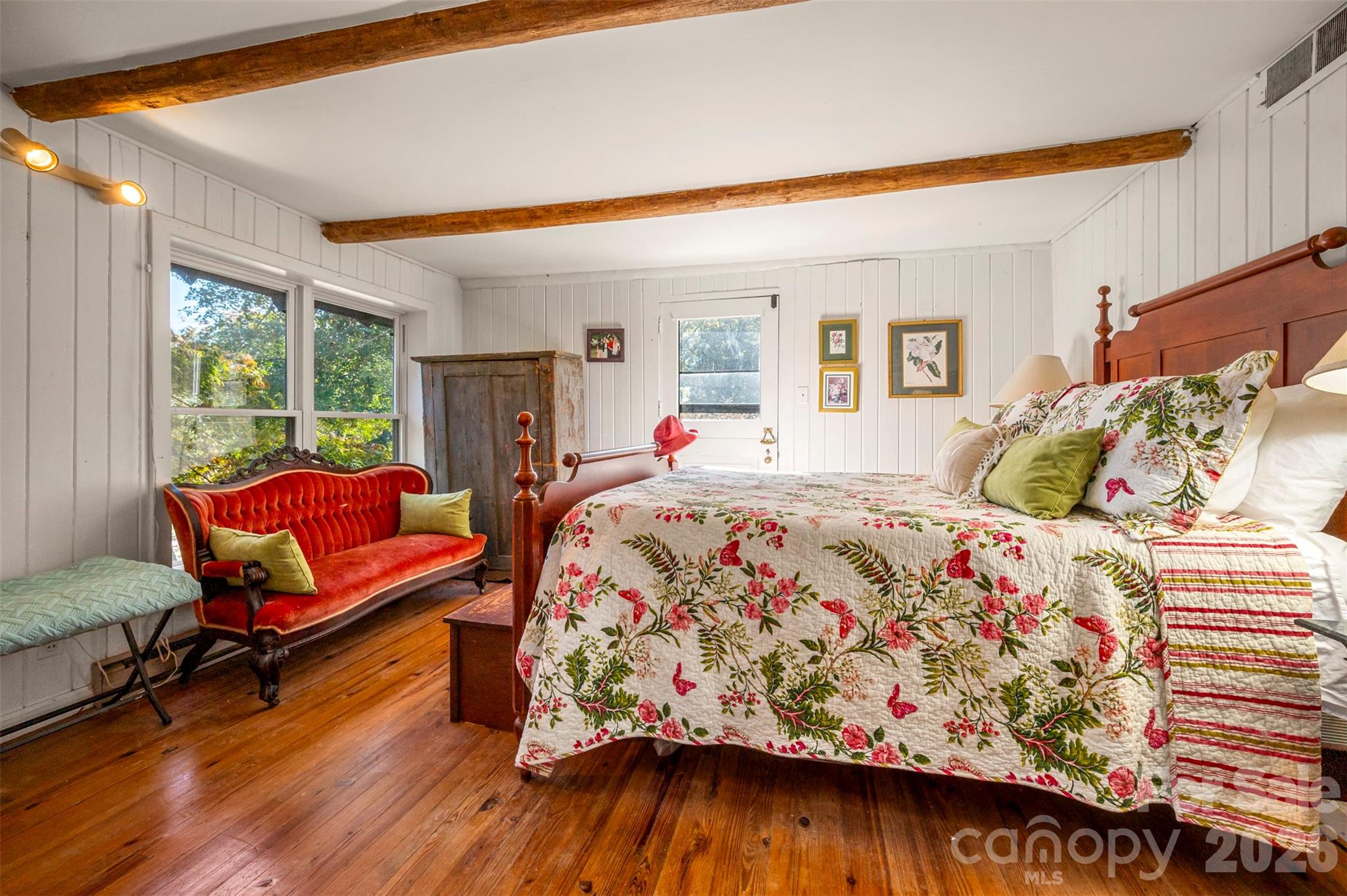 Single Family Residence at 936 Golden Road, Tryon, photo 12 of 38