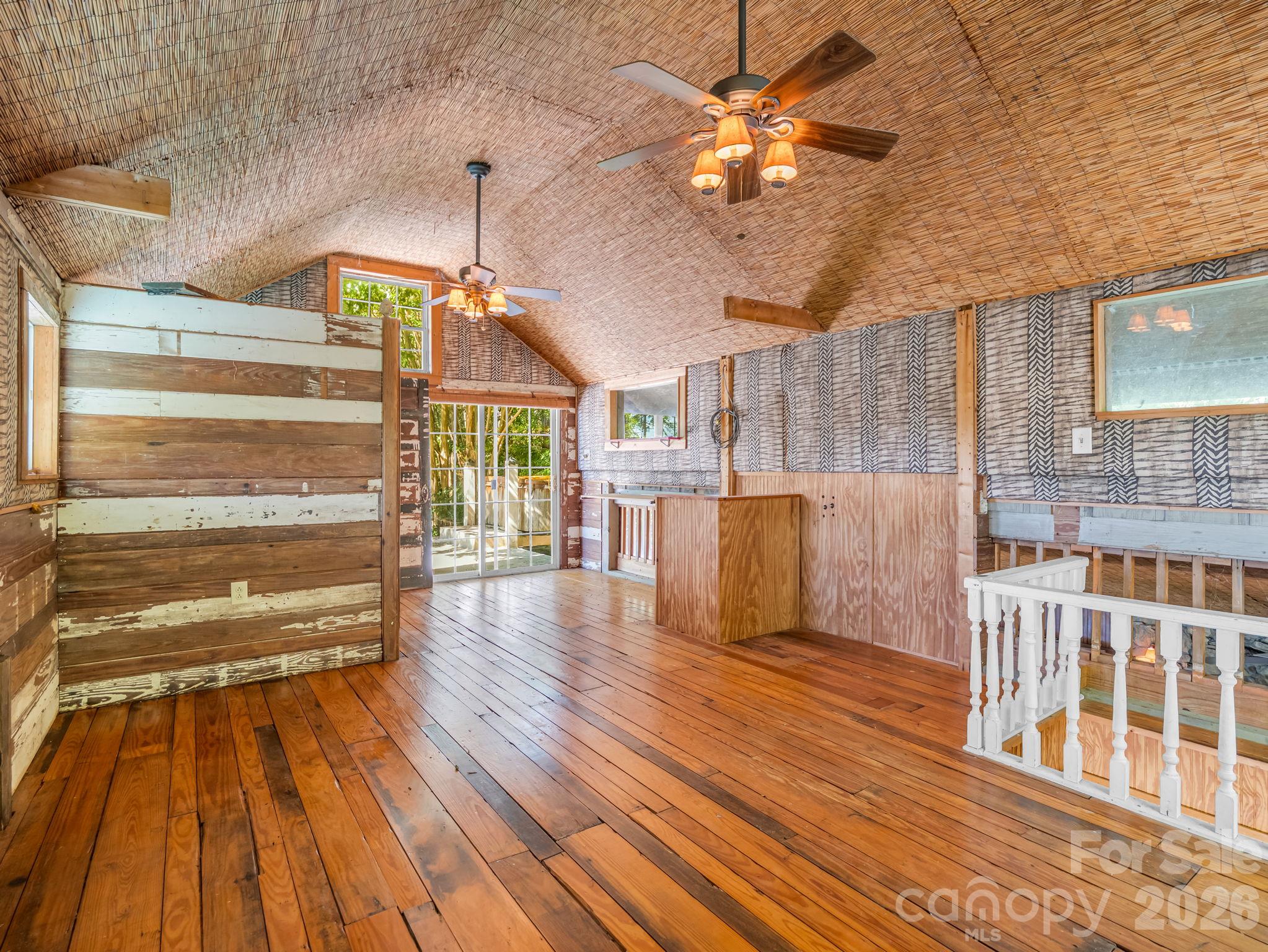 Single Family Residence at 500 E Poplar Drive, Hendersonville, photo 33 of 42