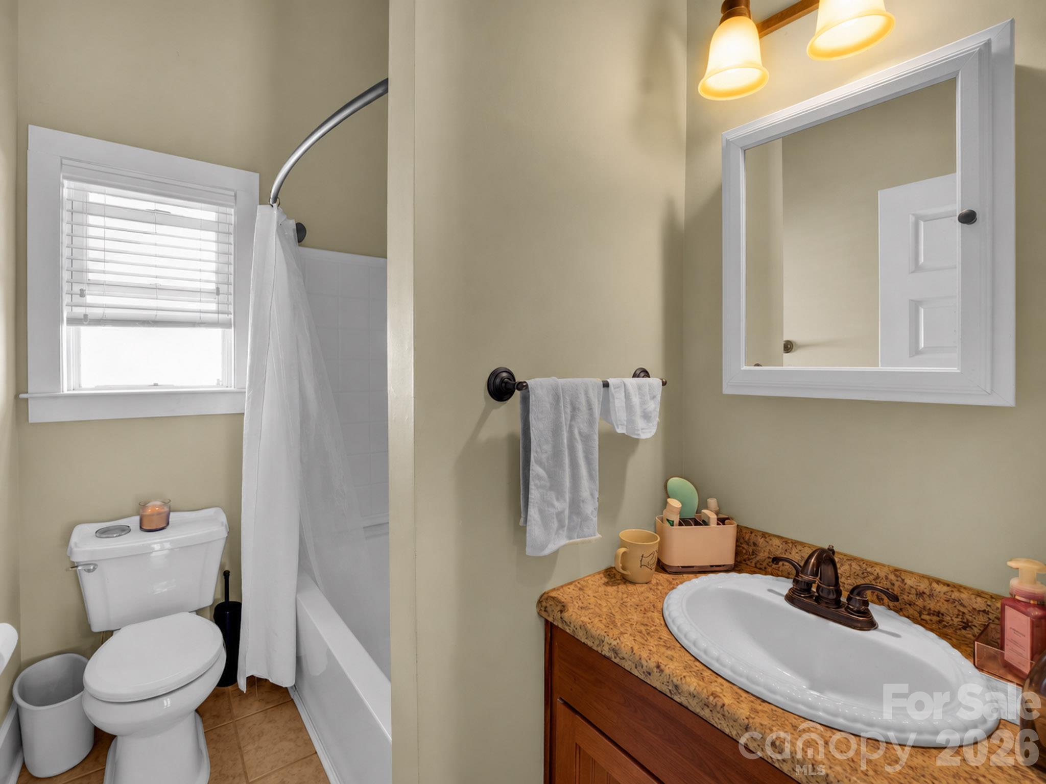 ADU full bathroom - 92 Rumbough Place, Asheville