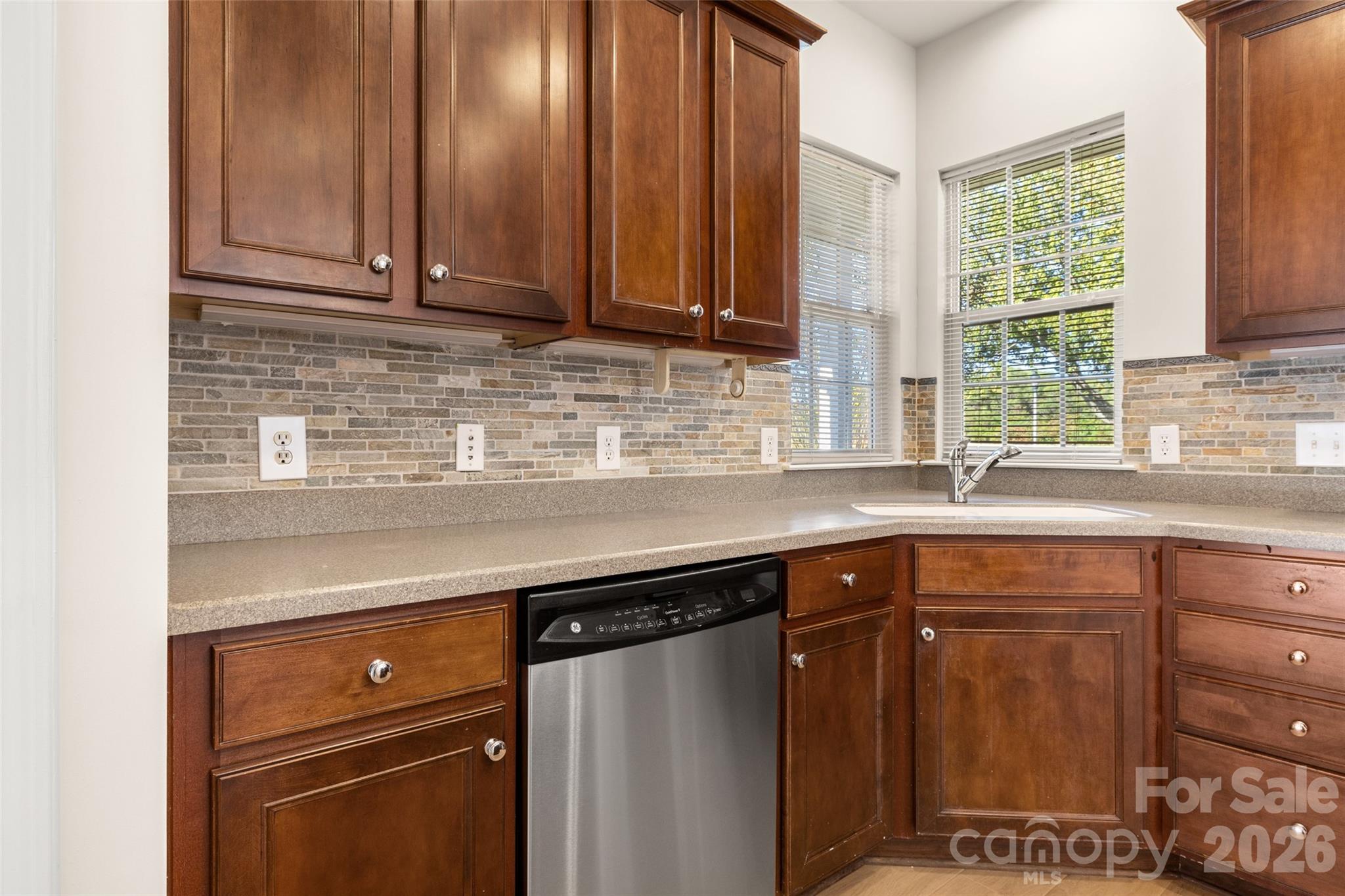 Single Family Residence at 16344 Raven Crest Drive, Indian Land, photo 5 of 39