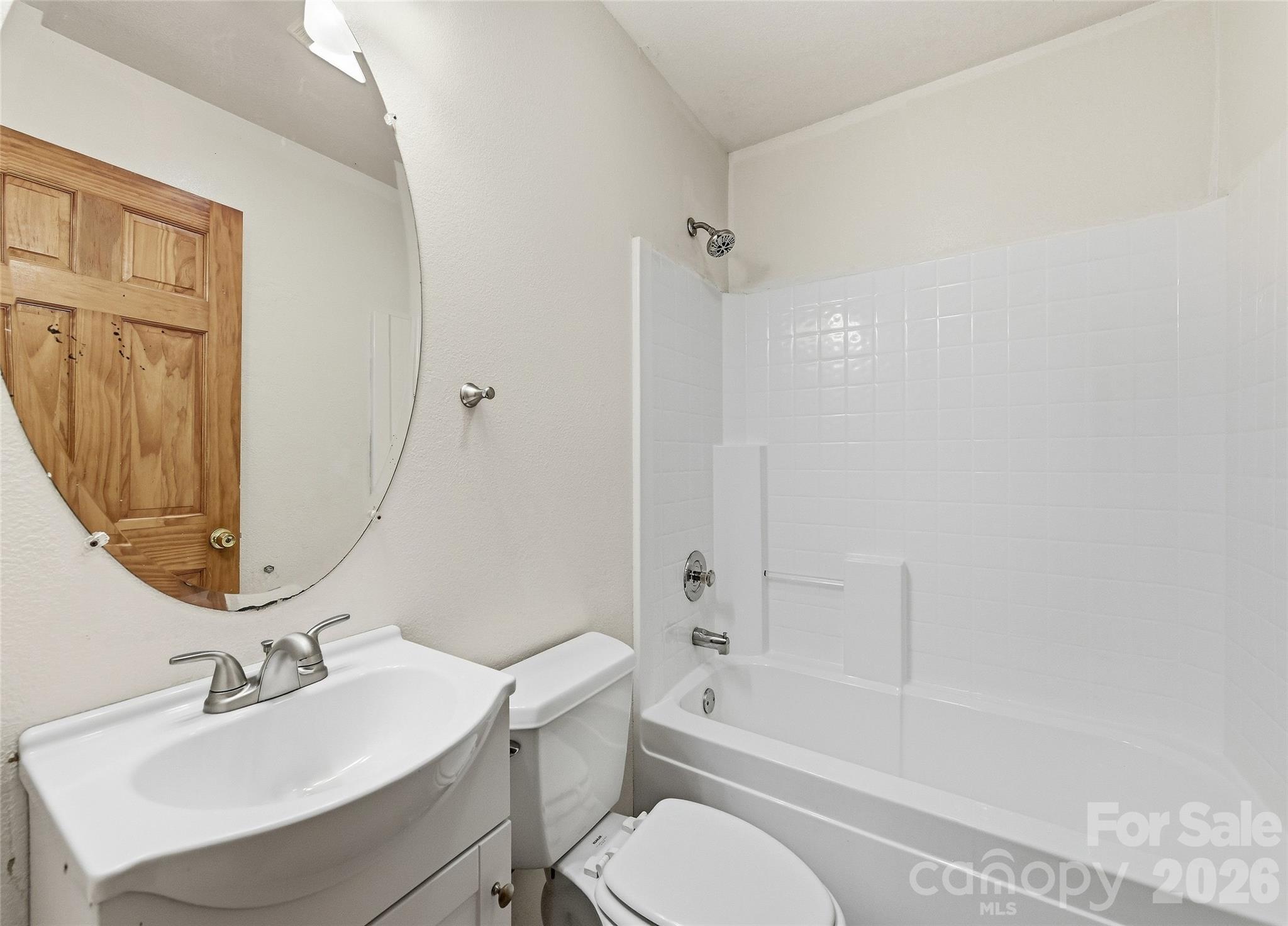 Full Hall Bathroom - 144 Appalachian Trail, Maggie Valley
