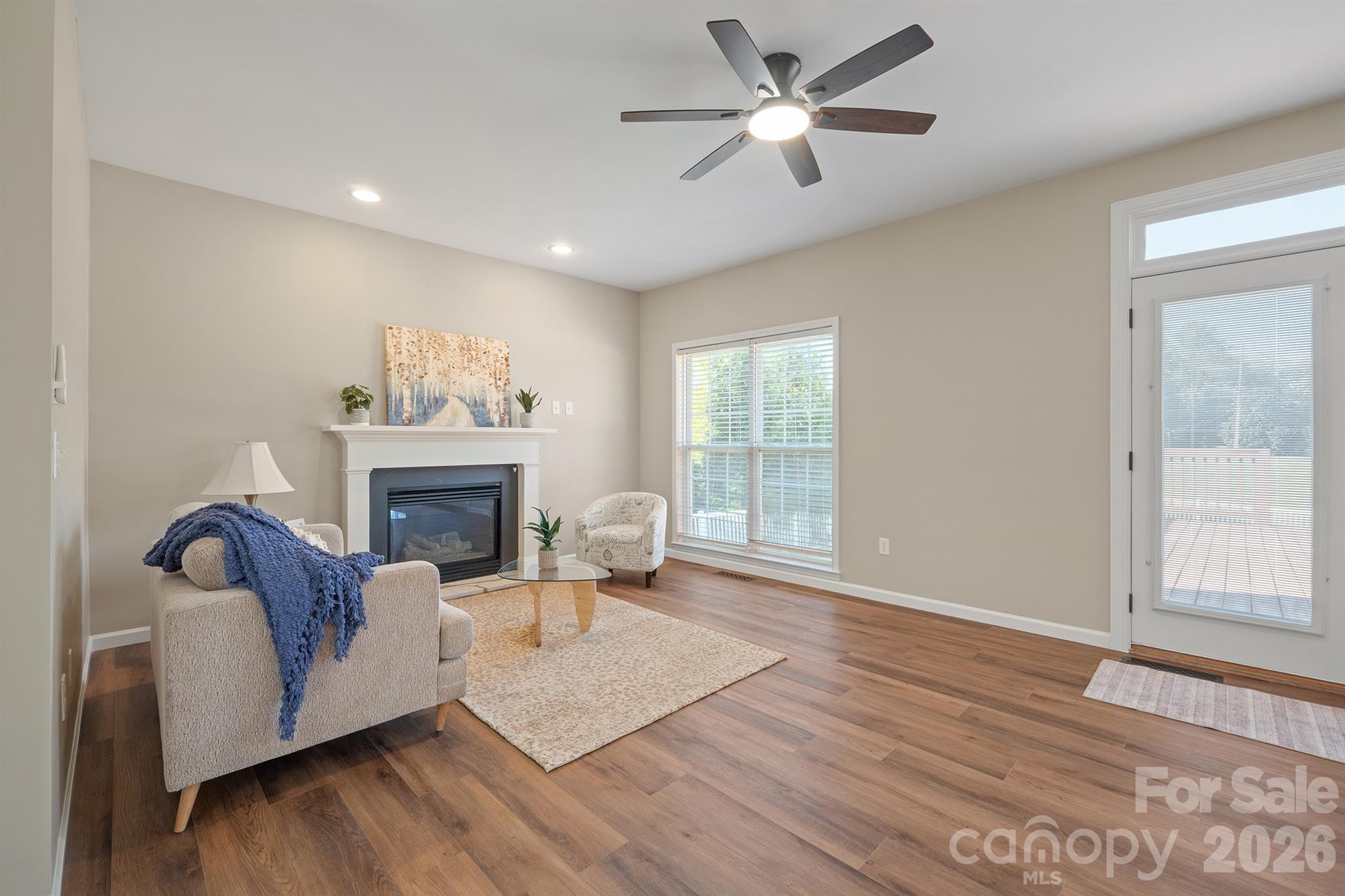 Single Family Residence at 110 Fox Den Circle, Statesville, photo 6 of 48