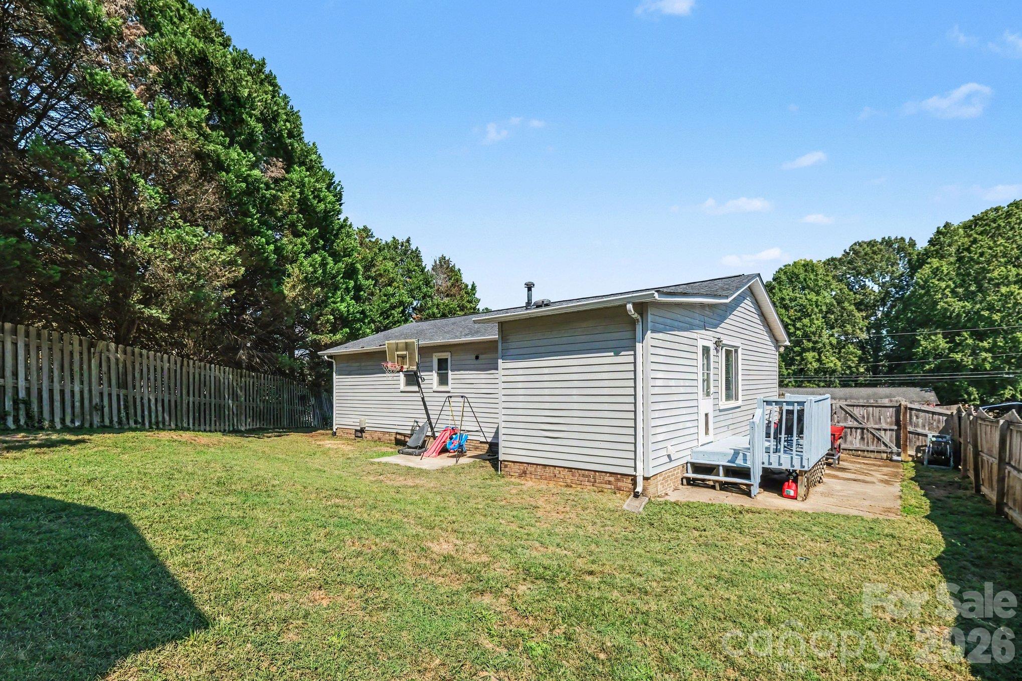 Single Family Residence at 815 Mooresville Road, Salisbury, photo 22 of 27