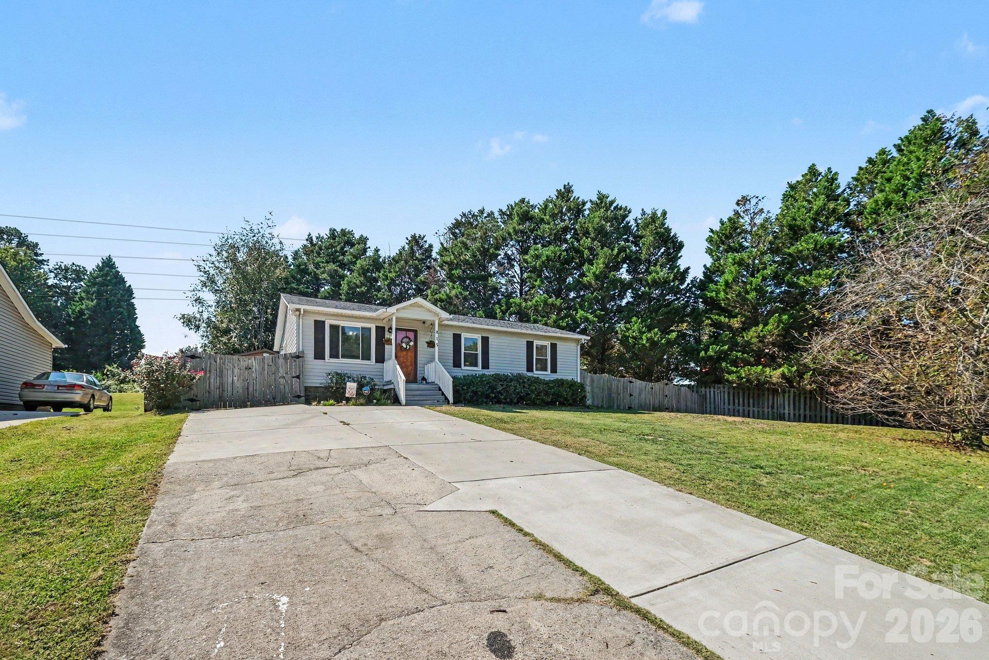 Single Family Residence at 815 Mooresville Road, Salisbury, photo 24 of 27