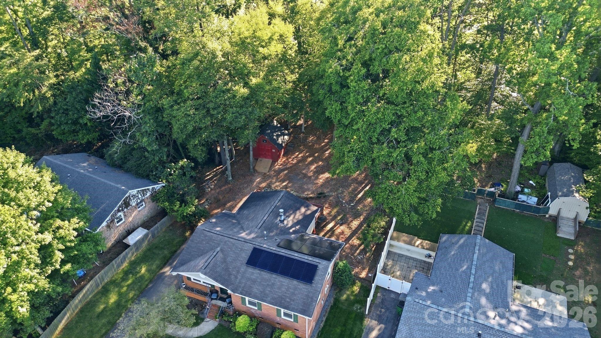 Single Family Residence at 1524 Lanewood Place, Charlotte, photo 36 of 41