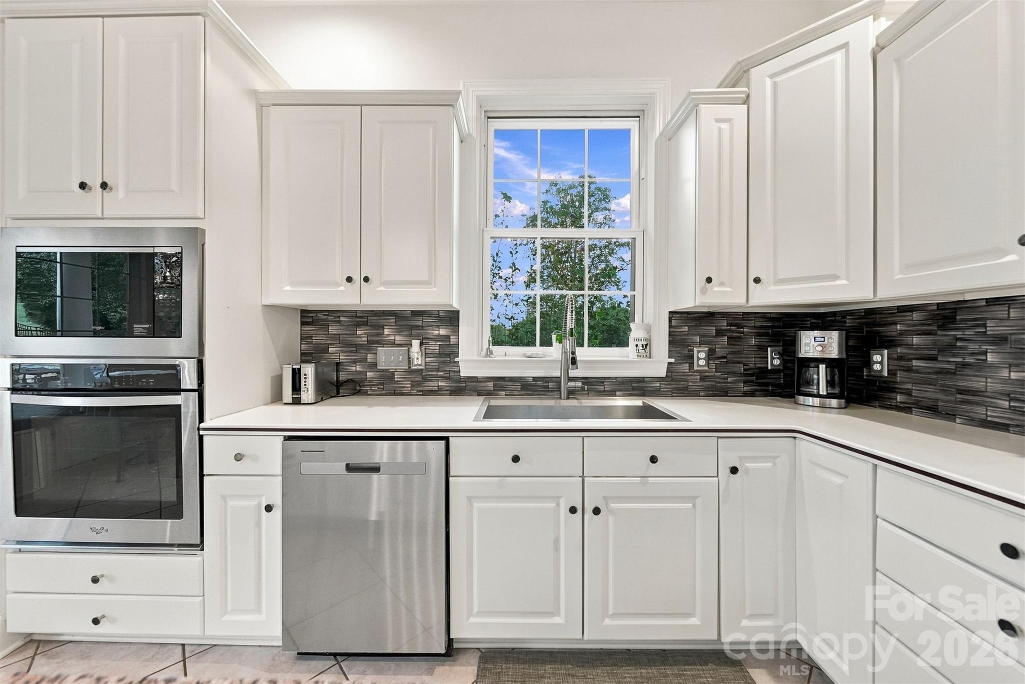 Single Family Residence at 498 Johnson Dairy Road, Mooresville, photo 7 of 48
