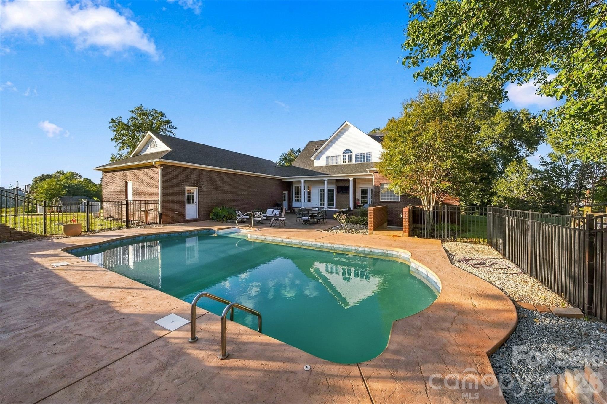 Single Family Residence at 498 Johnson Dairy Road, Mooresville, photo 41 of 48