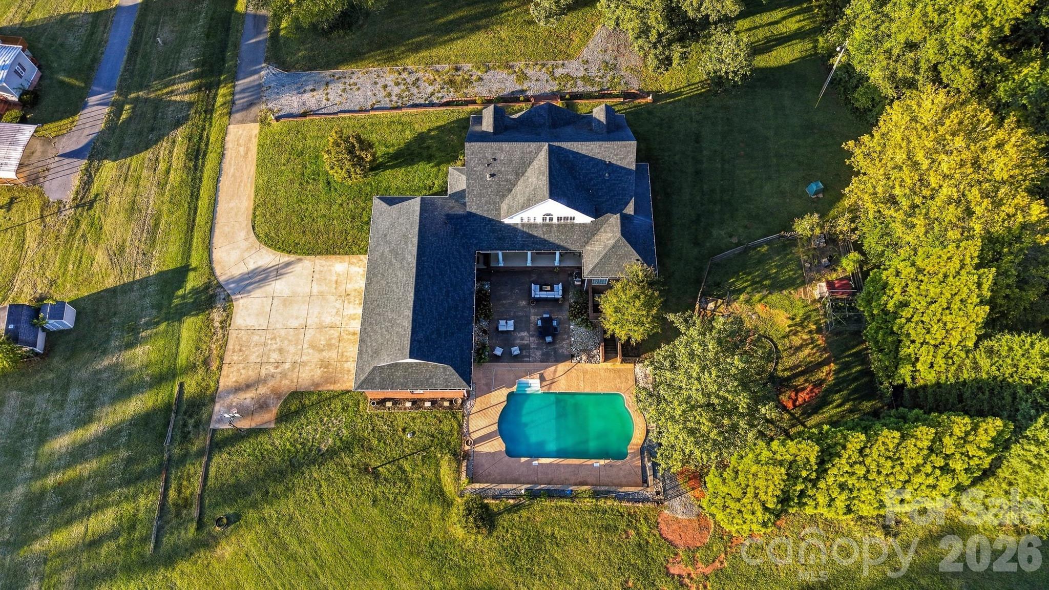 Single Family Residence at 498 Johnson Dairy Road, Mooresville, photo 46 of 48