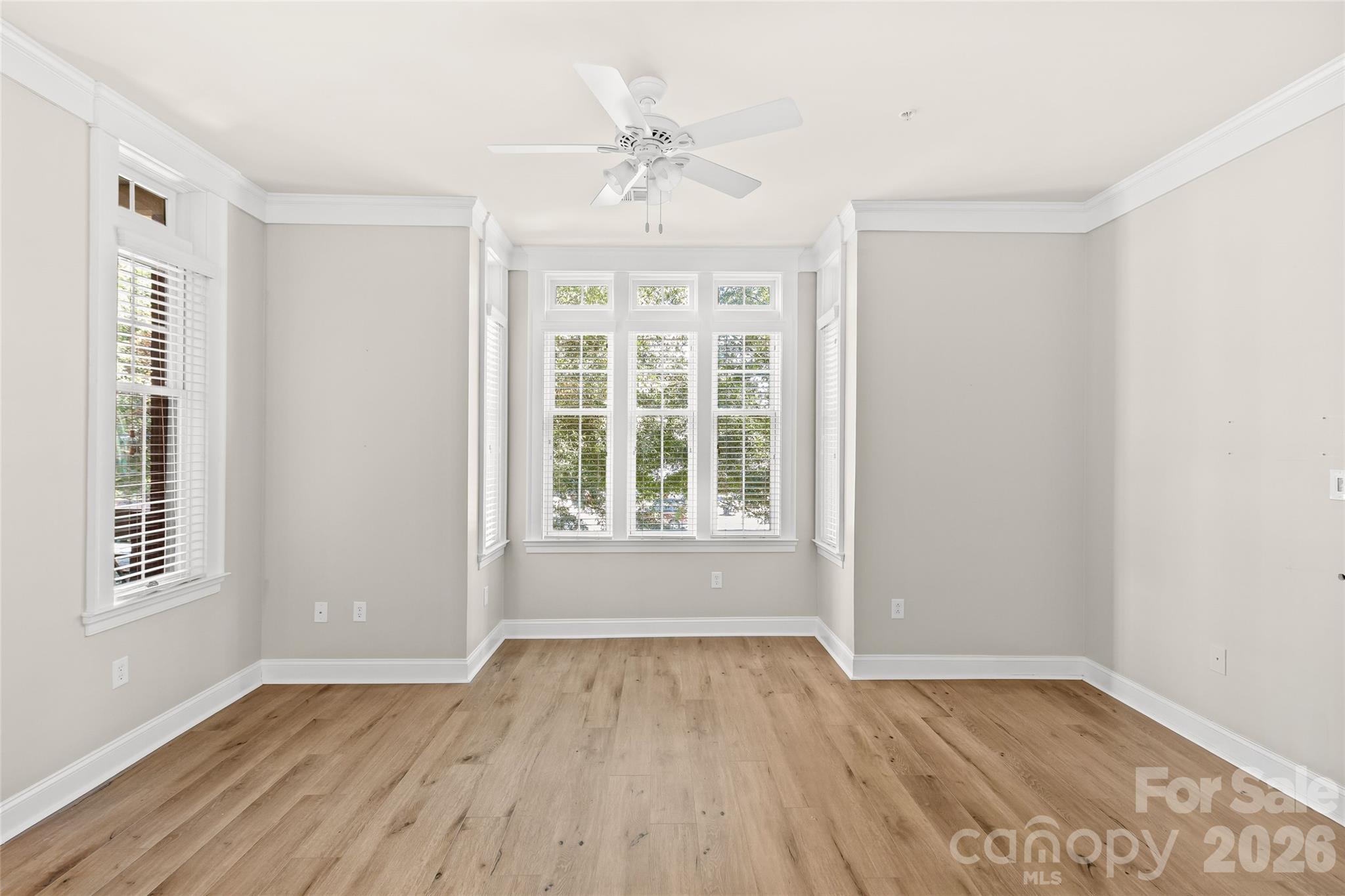 Condominium at 2810 Selwyn Avenue, Charlotte, photo 14 of 48