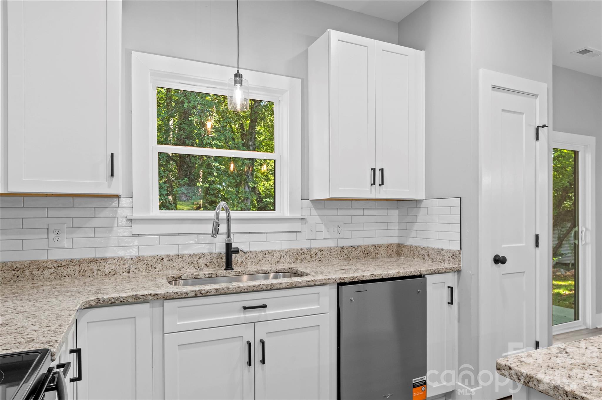 Single Family Residence at 2309 Frederick Drive, Winston Salem, photo 11 of 30