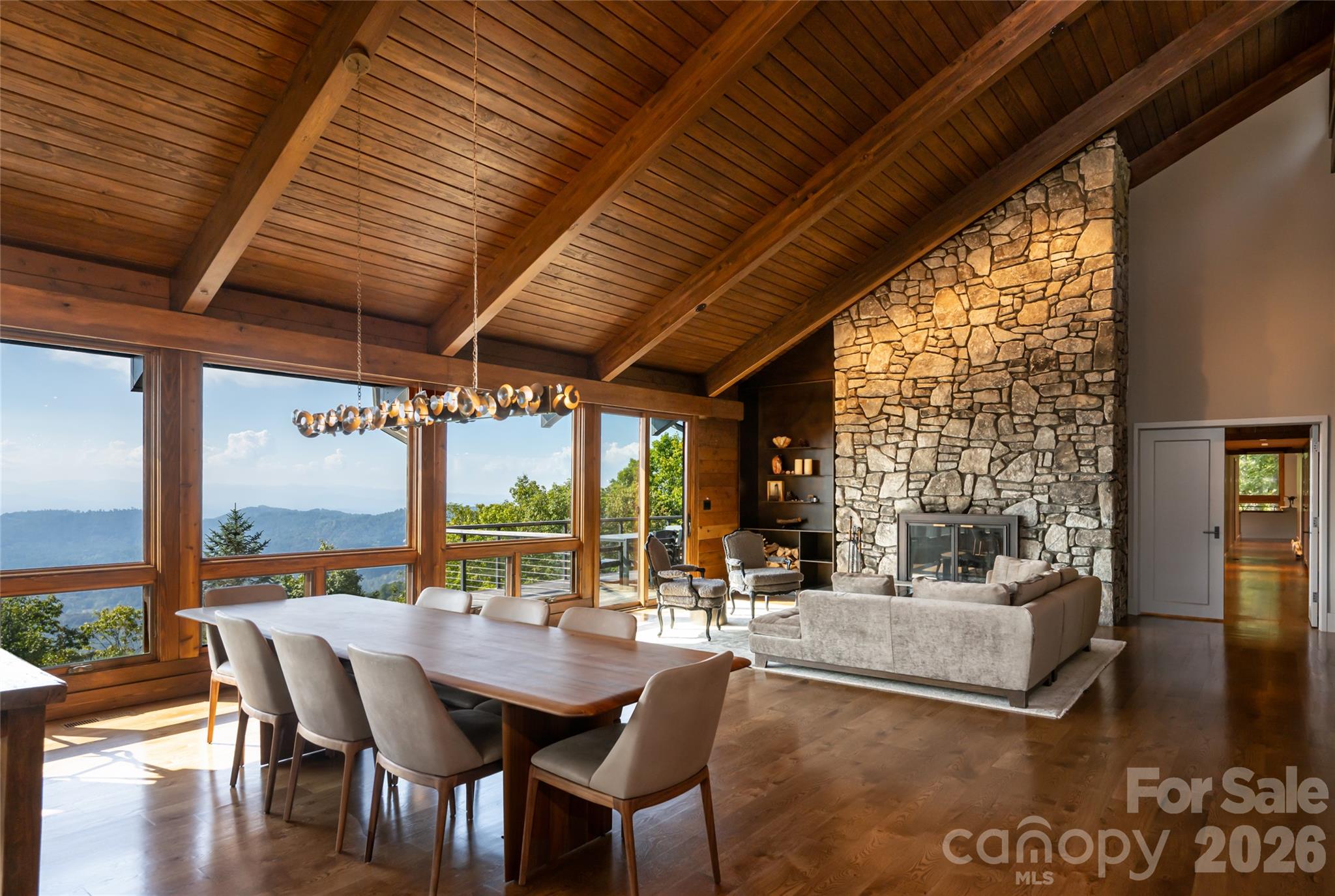 Single Family Residence at 28 Peach Knob Drive, Asheville, photo 14 of 48