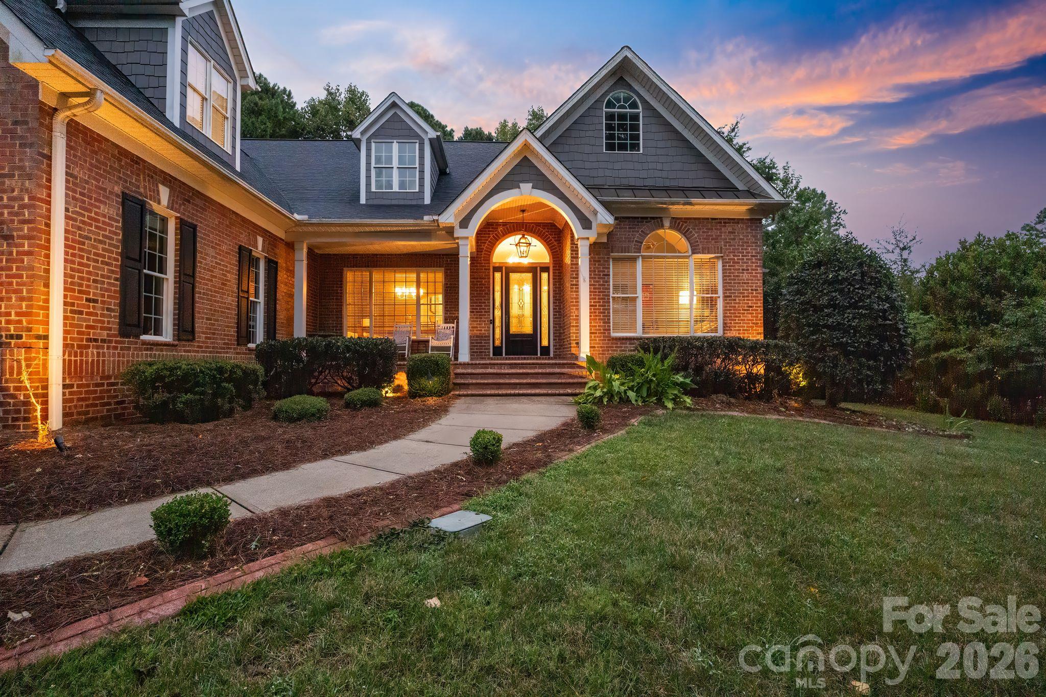 Single Family Residence at 9263 Egret Ridge, Belmont, photo 2 of 45