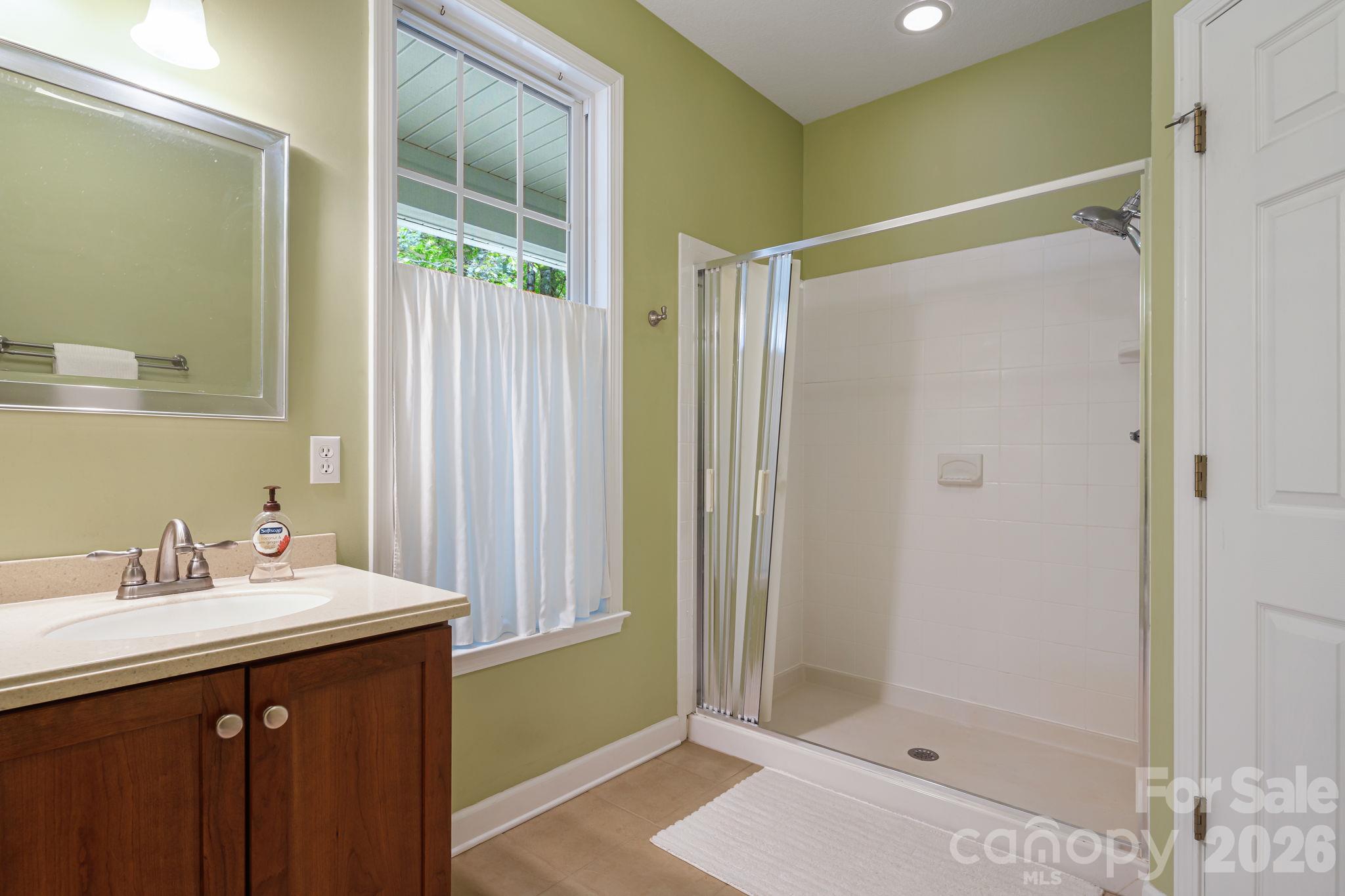 Single Family Residence at 95 Ashworth Drive, Fairview, photo 19 of 46