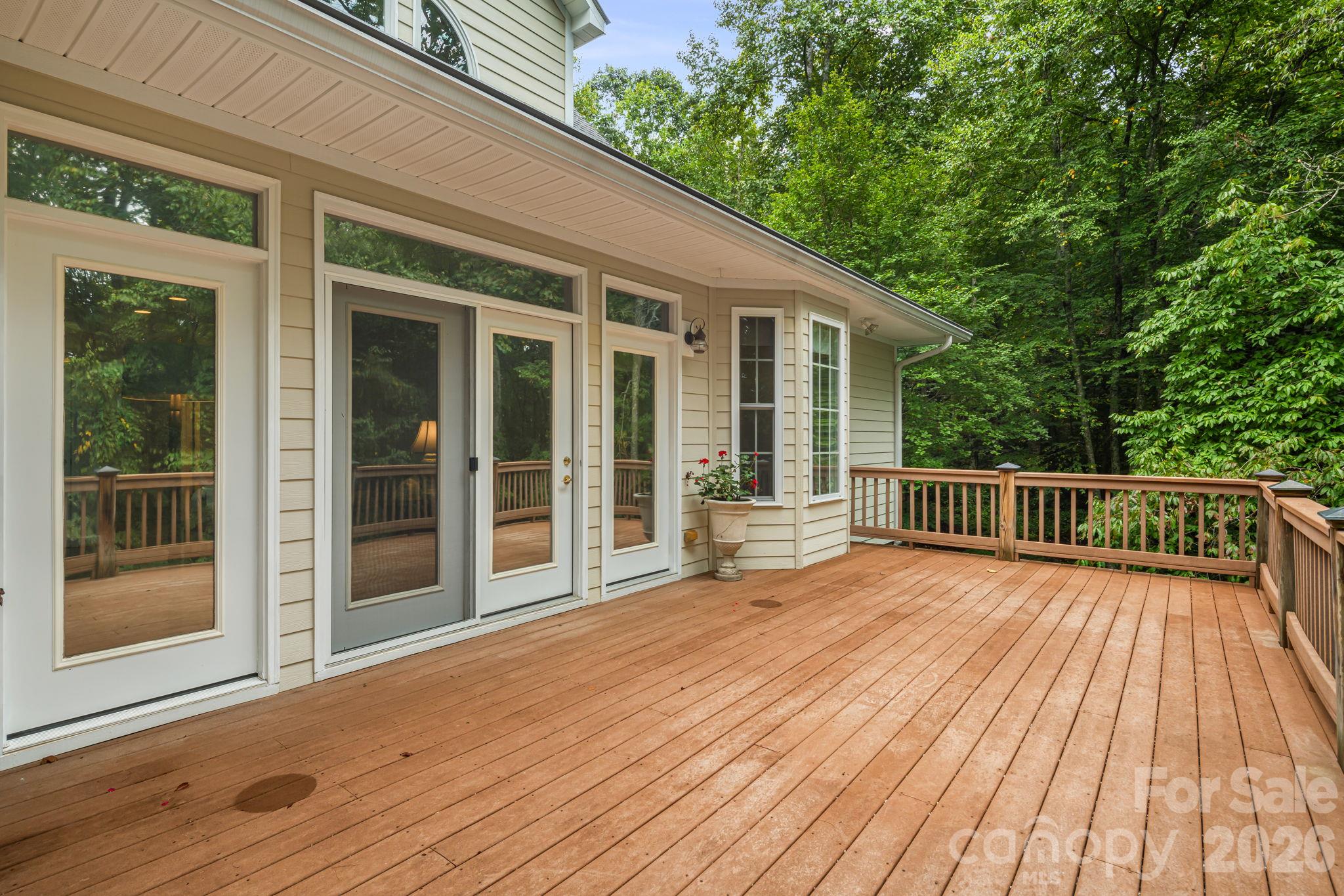 Single Family Residence at 95 Ashworth Drive, Fairview, photo 35 of 46