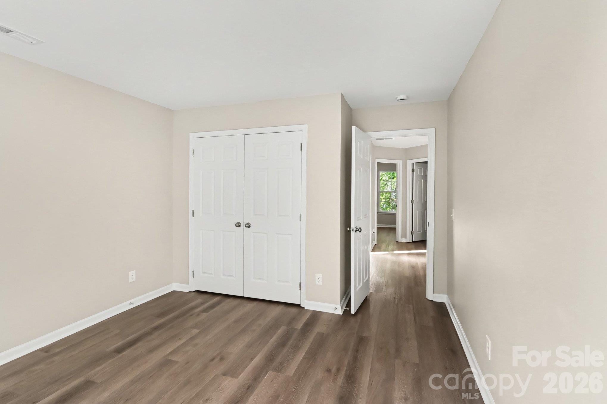 Single Family Residence at 6820 Sweetfield Drive, Huntersville, photo 14 of 17