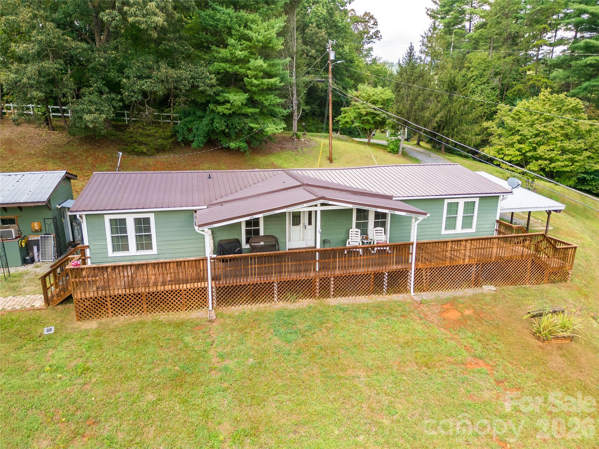 Single Family Residence at 204 Grove Road, Sylva, photo 11 of 31