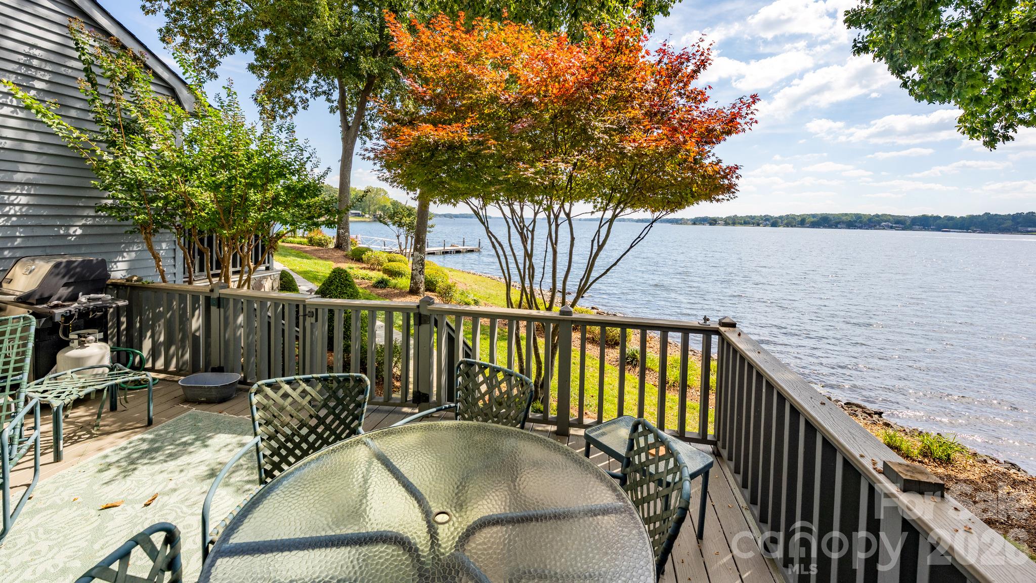Townhouse at 4585 Ina Lane, Sherrills Ford, photo 21 of 34