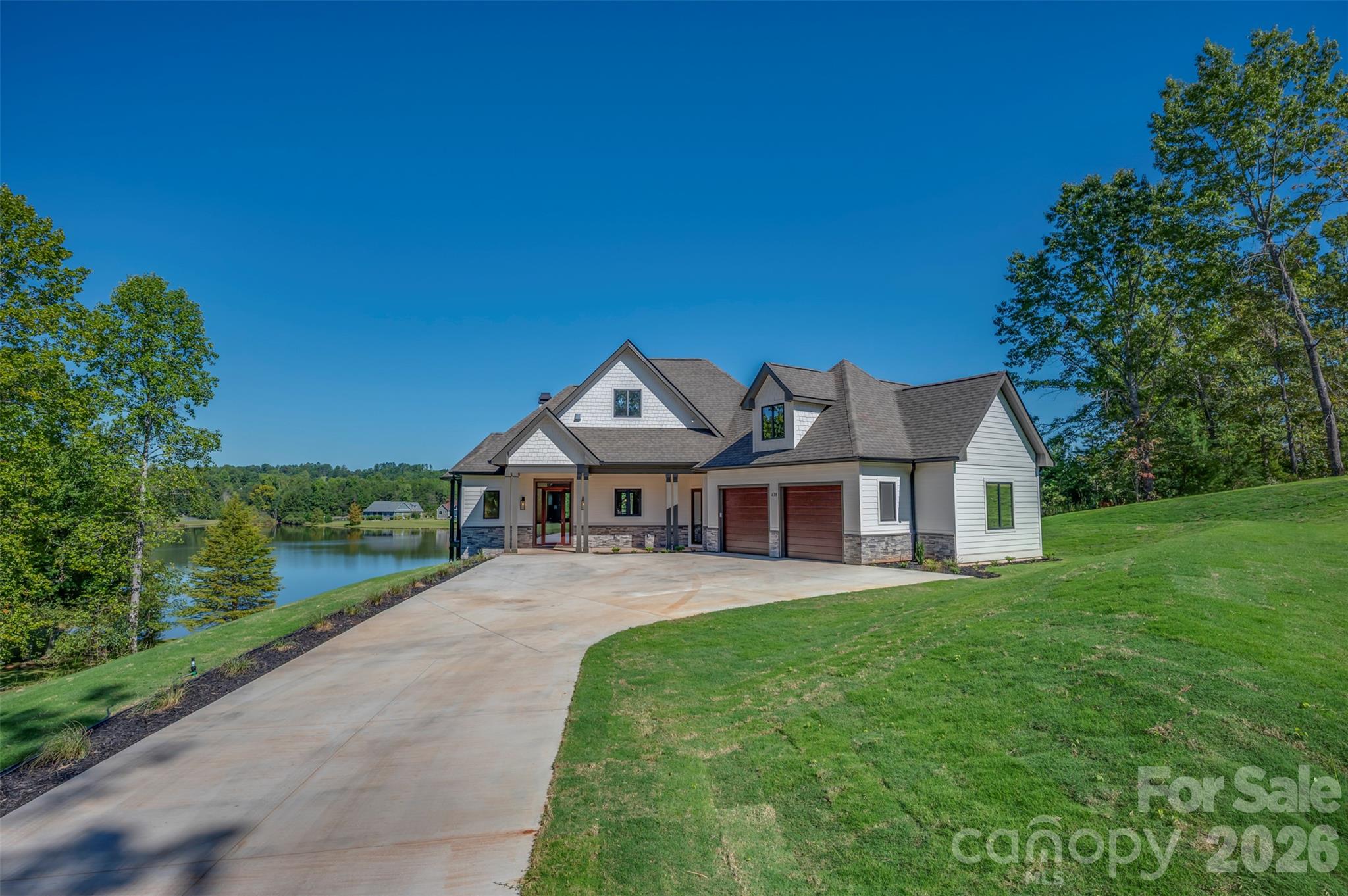Single Family Residence at 438 Mapleton Lane, Columbus, photo 67 of 69