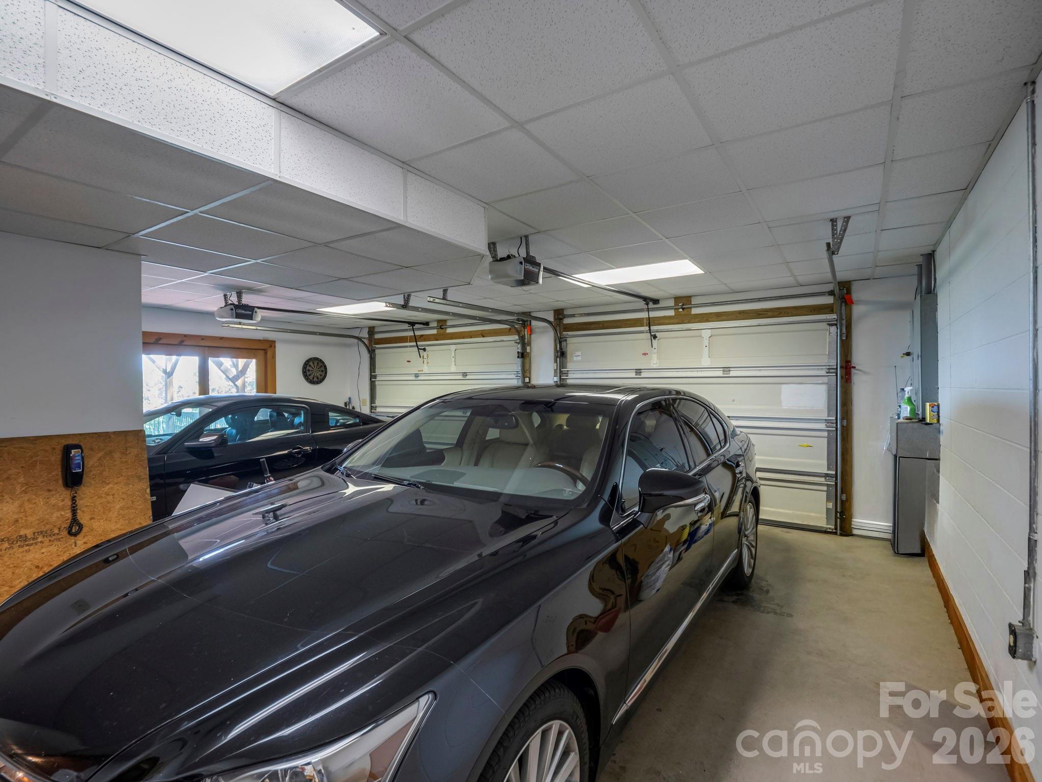 Two car garage - 5409 Mineral Springs Mountain Avenue, Valdese