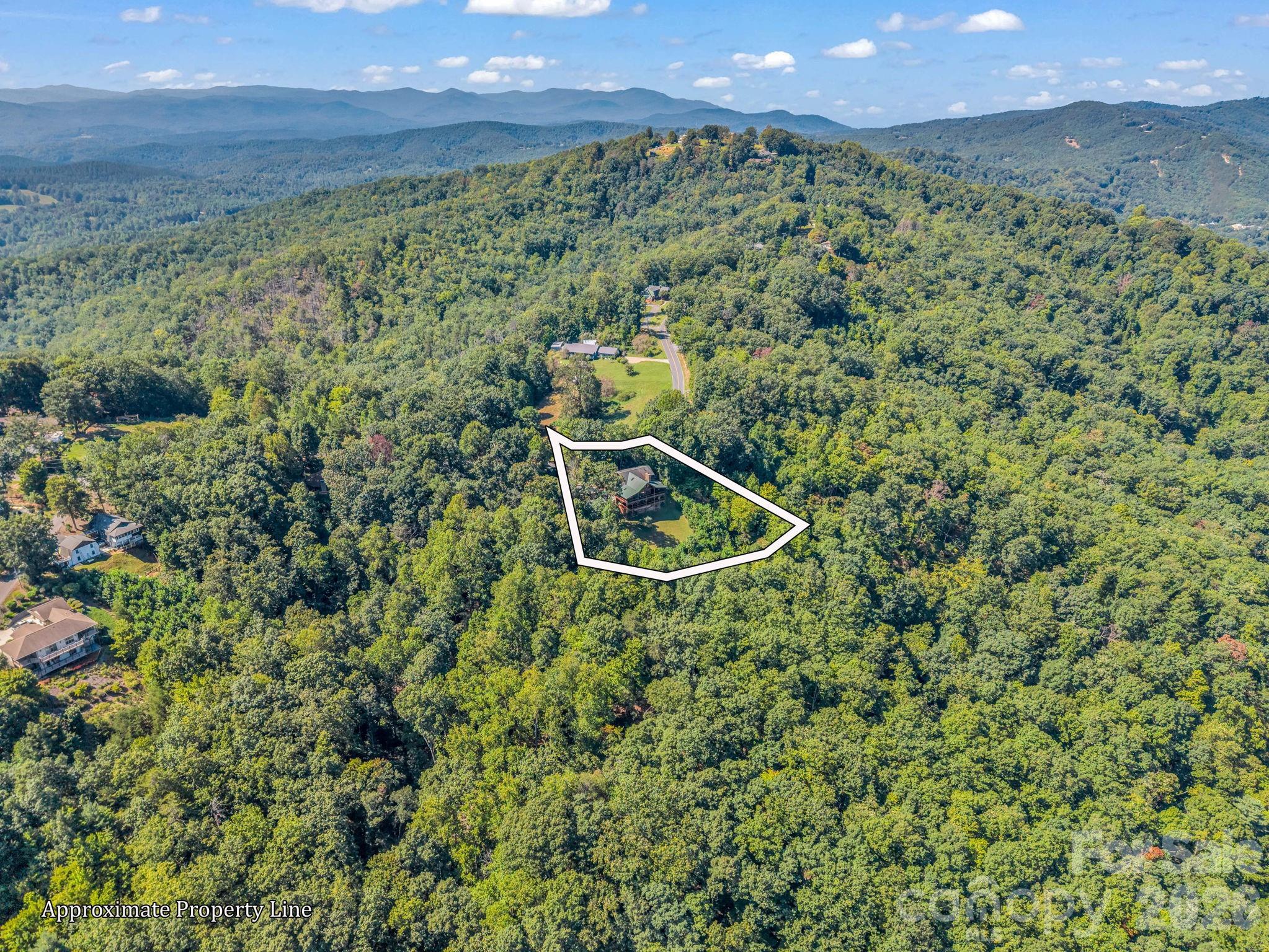 Approximate lines - 5409 Mineral Springs Mountain Avenue, Valdese