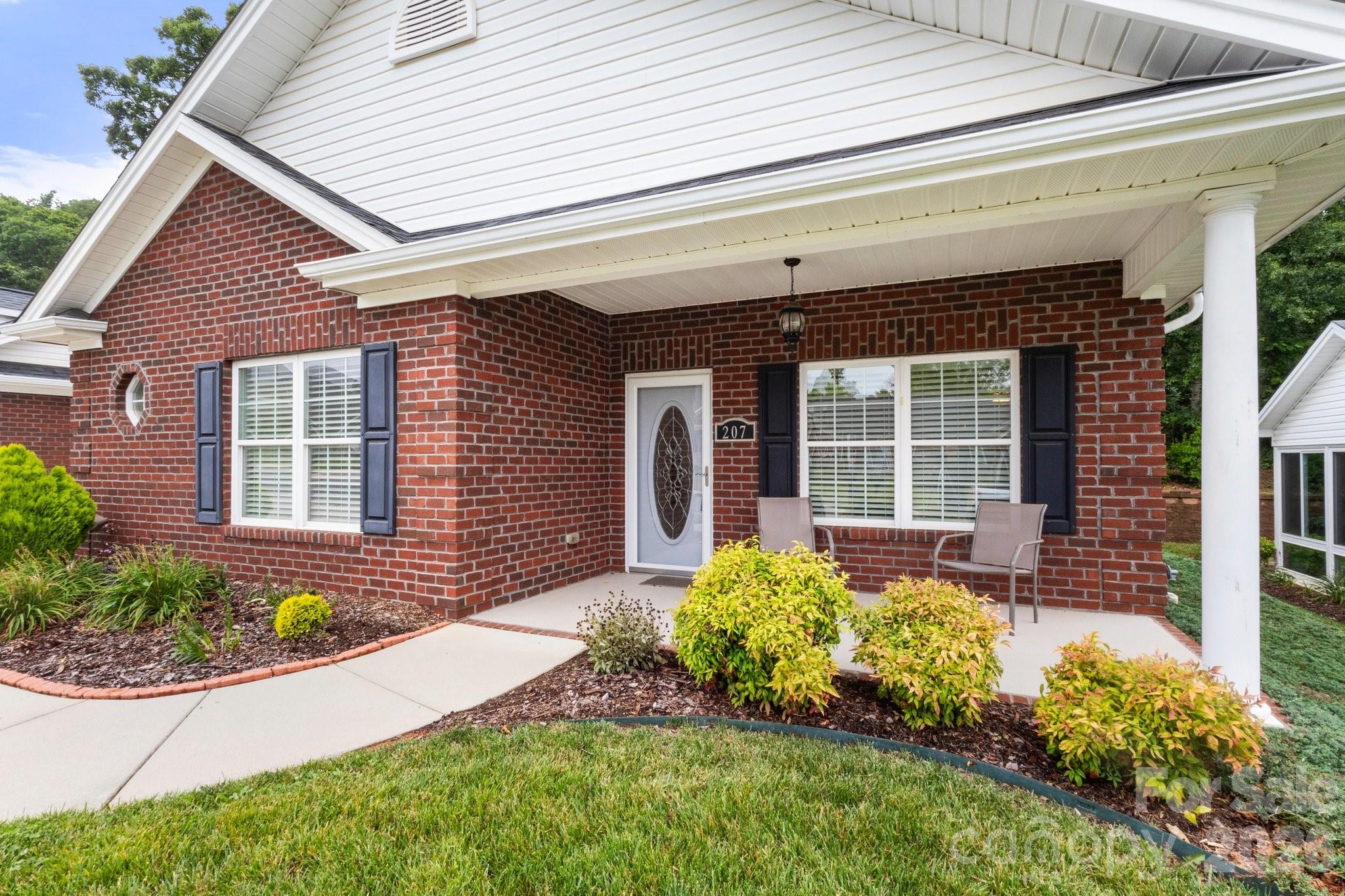Front - 207 Crystal Springs Lane, Shelby