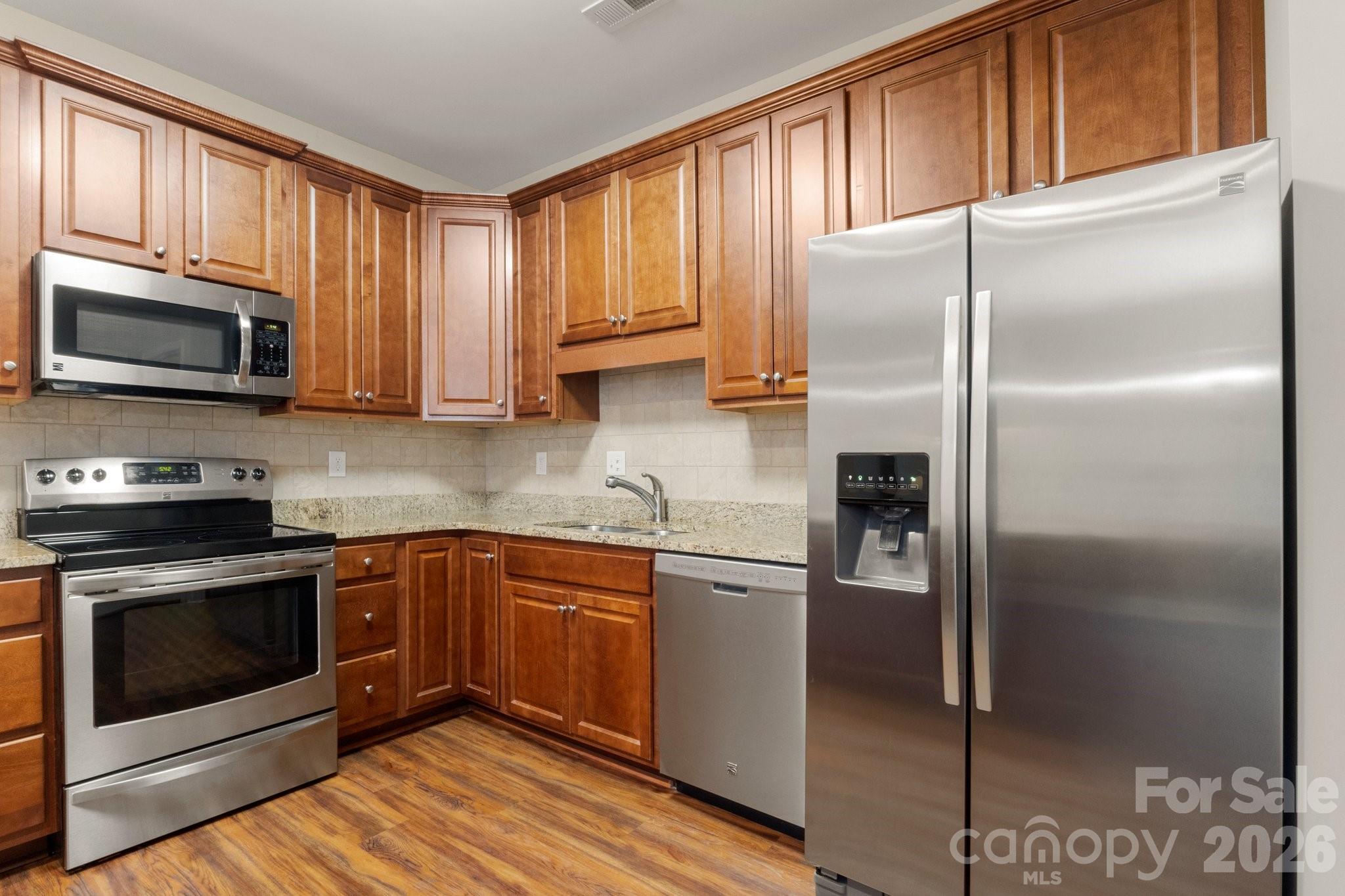 Kitchen - 207 Crystal Springs Lane, Shelby