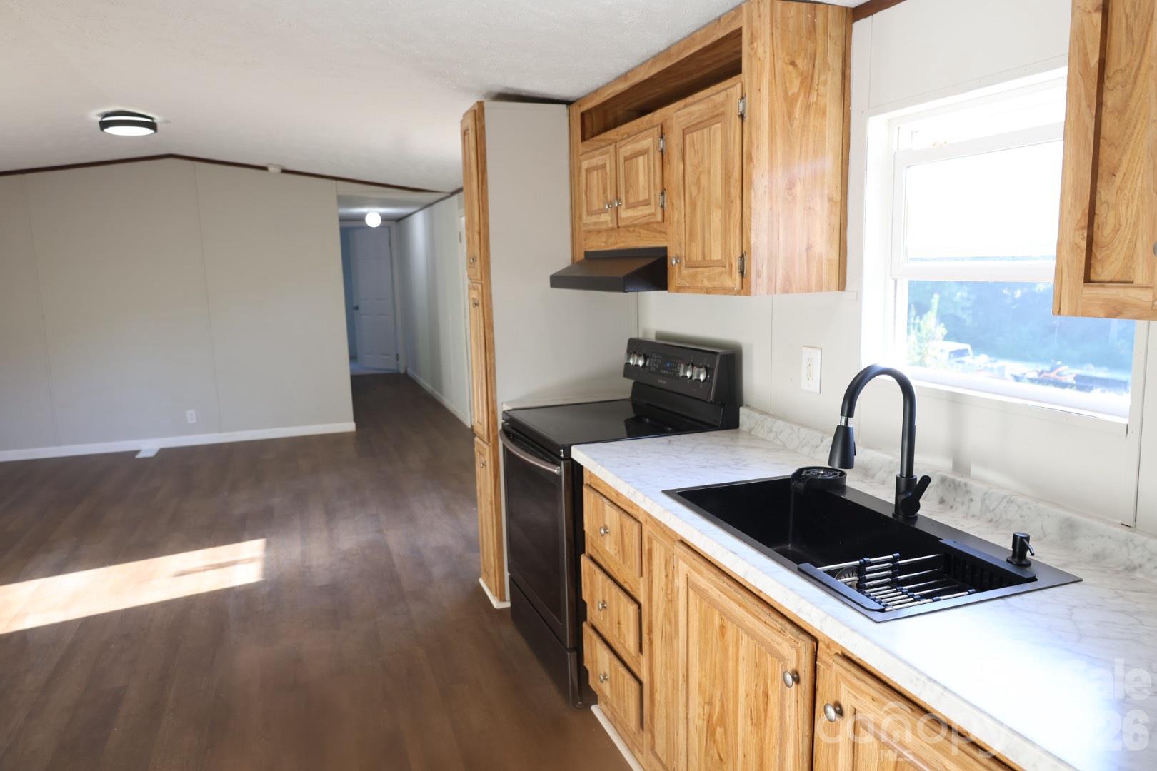 Single Family Residence at 155 Owl Hollow Road, Marion, photo 7 of 21