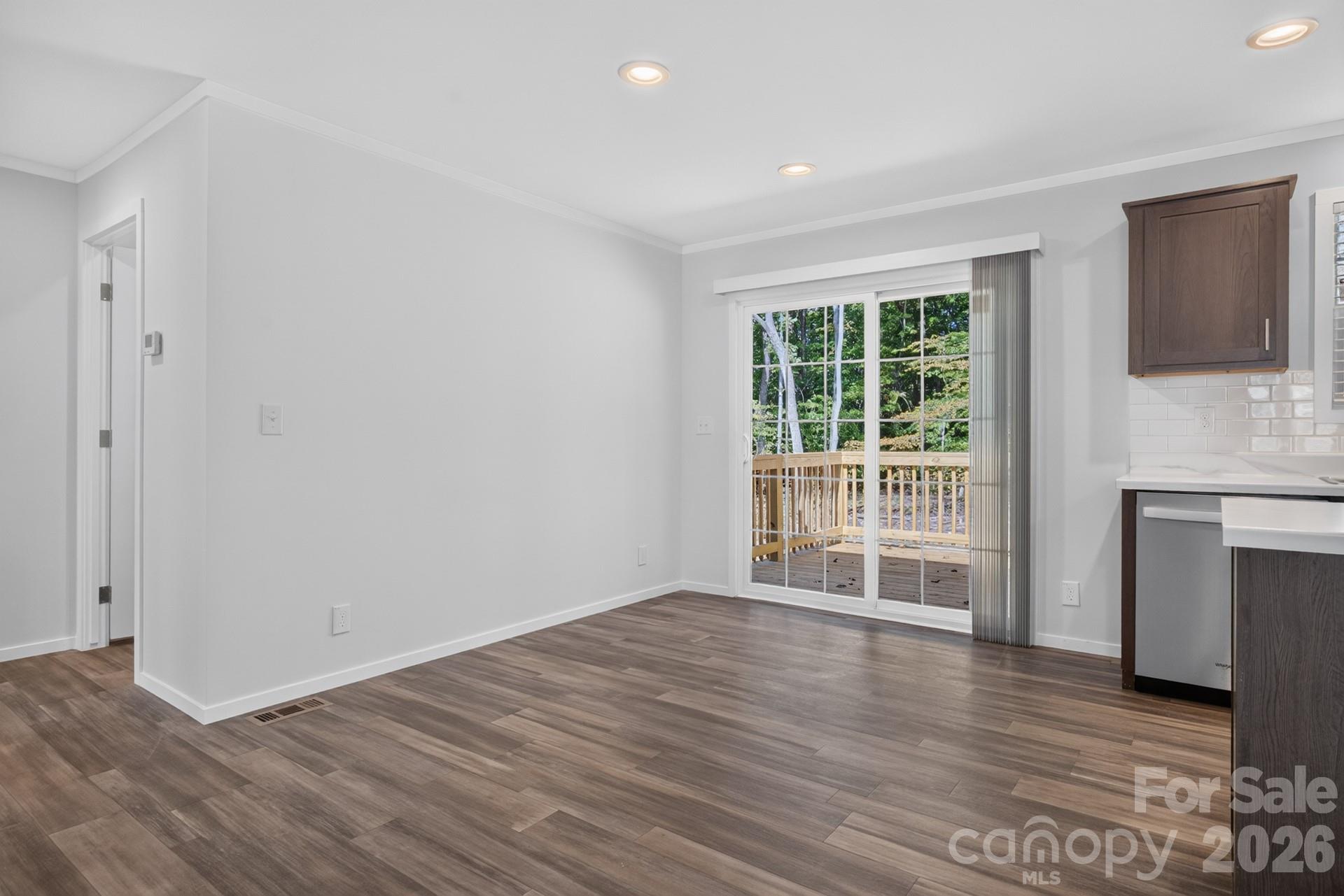 Single Family Residence at 202 Christophers Court, Lexington, photo 20 of 42