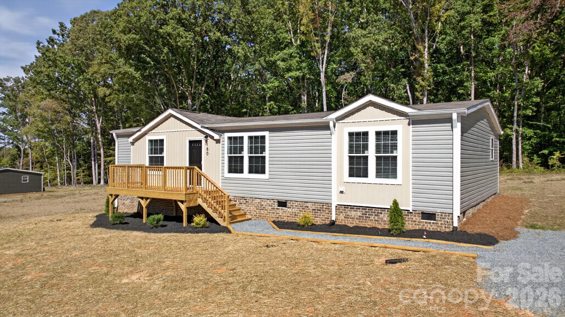 Single Family Residence at 180 Christophers Court, Lexington, photo 3 of 40