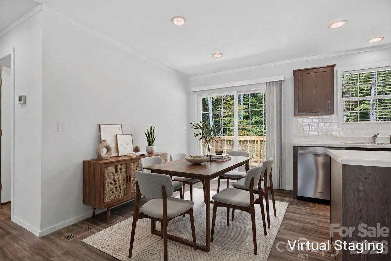 Virtually staged - 180 Christophers Court, Lexington