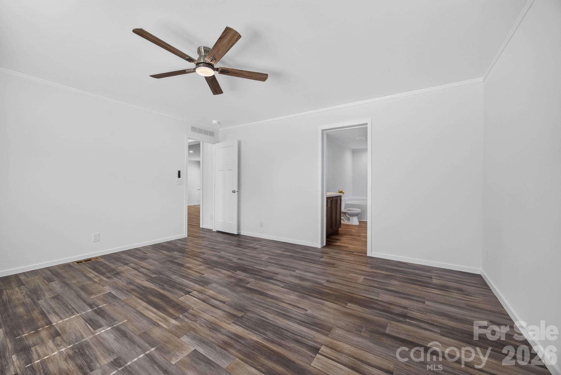 Single Family Residence at 180 Christophers Court, Lexington, photo 22 of 40