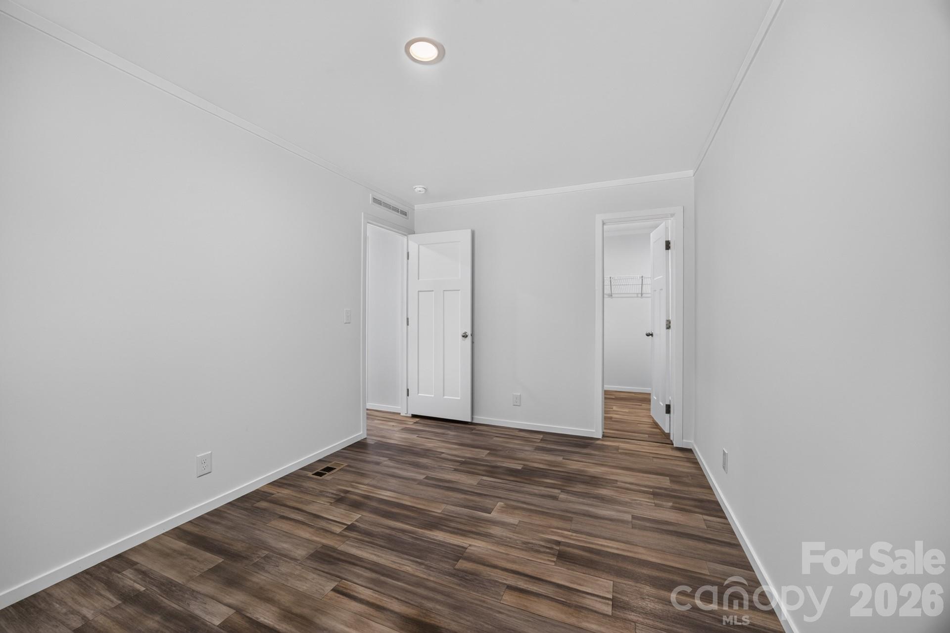 Single Family Residence at 180 Christophers Court, Lexington, photo 32 of 40