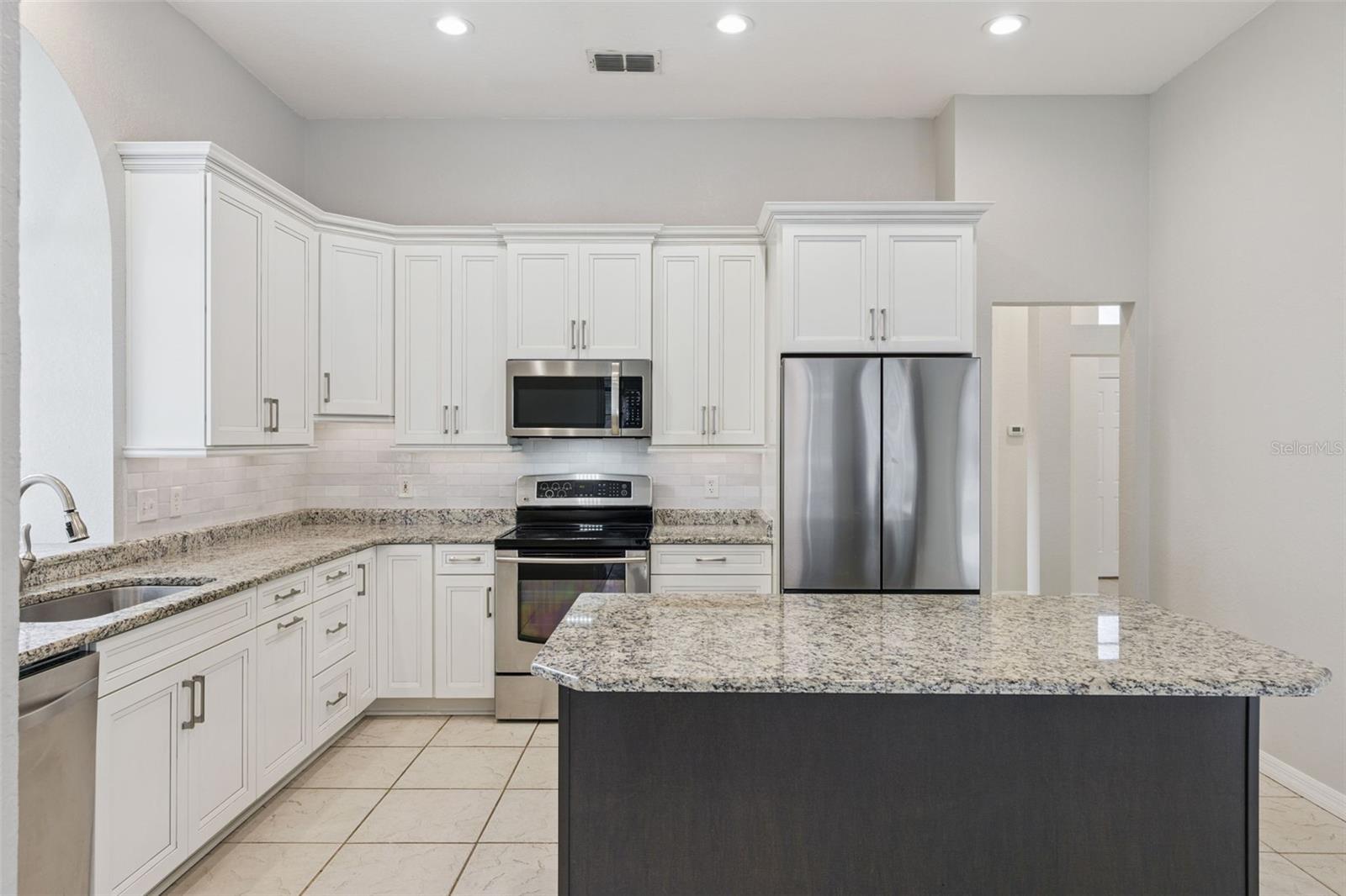 Single Family Residence at 7830 BRIDGESTONE DR, ORLANDO, photo 16 of 51