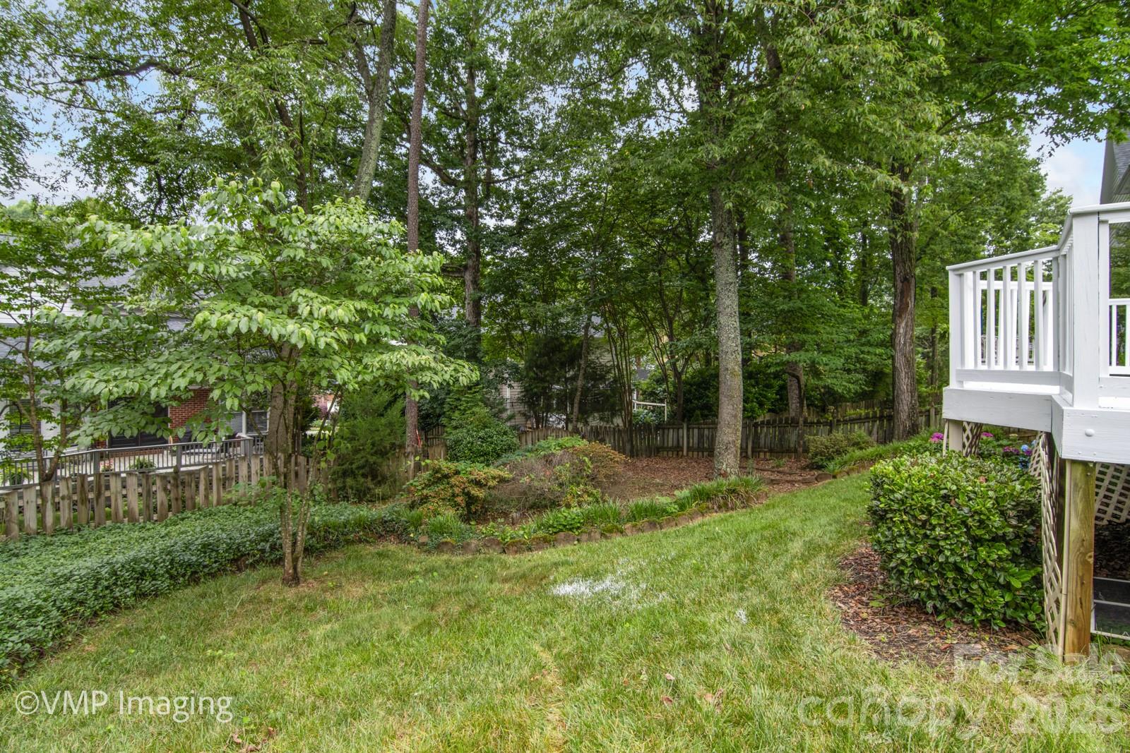 Single Family Residence at 20107 N Cove Road, Cornelius, photo 38 of 46