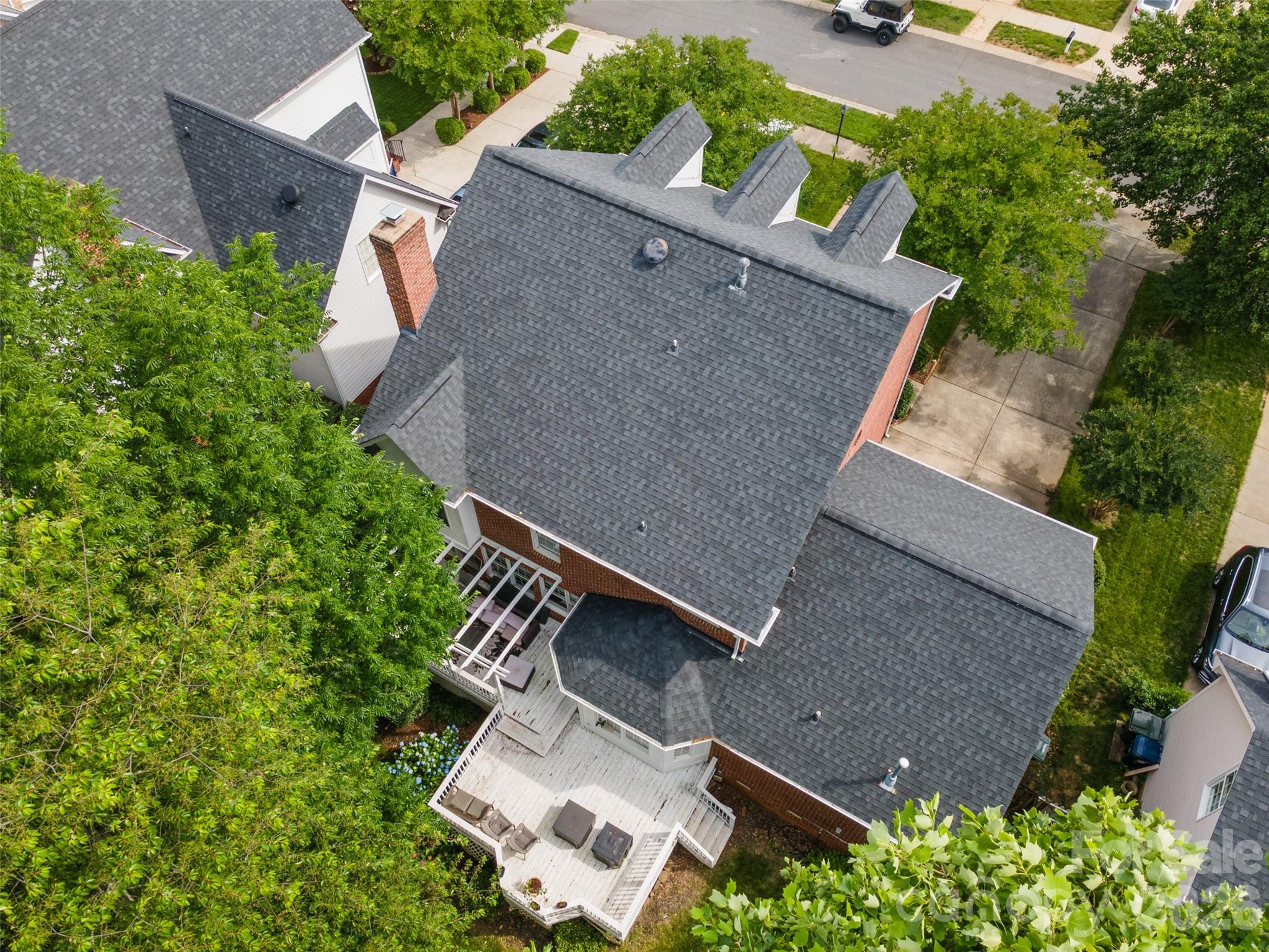 Single Family Residence at 20107 N Cove Road, Cornelius, photo 42 of 46