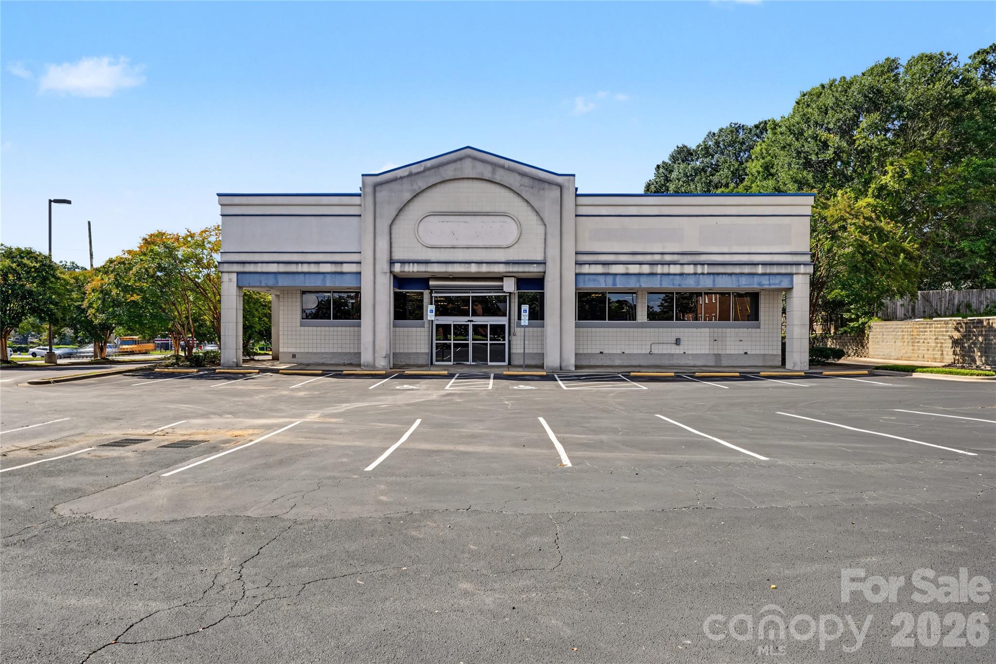 Retail at 110 W Garrison Boulevard, Gastonia, photo 28 of 29