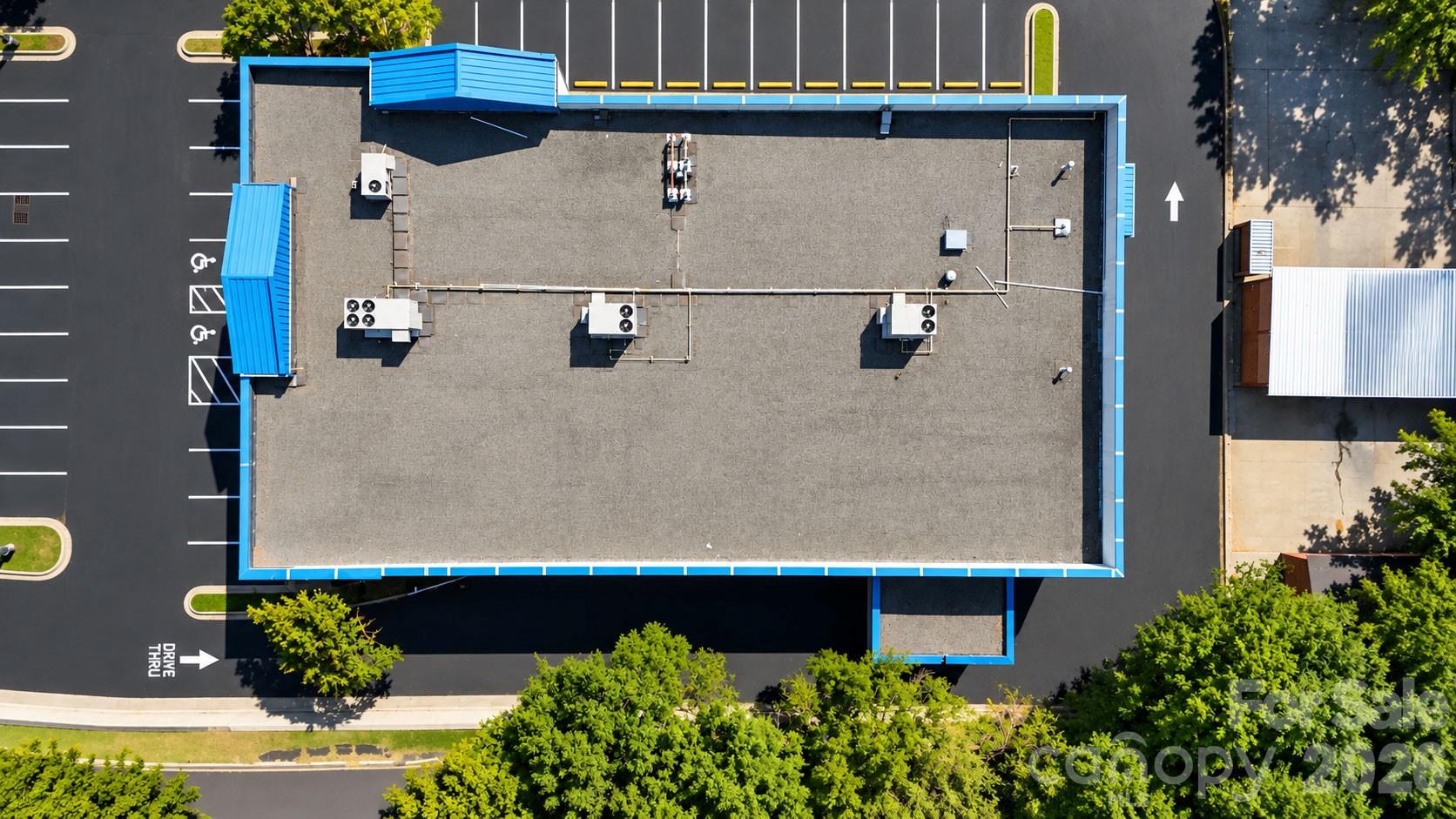 Retail at 110 W Garrison Boulevard, Gastonia, photo 4 of 29