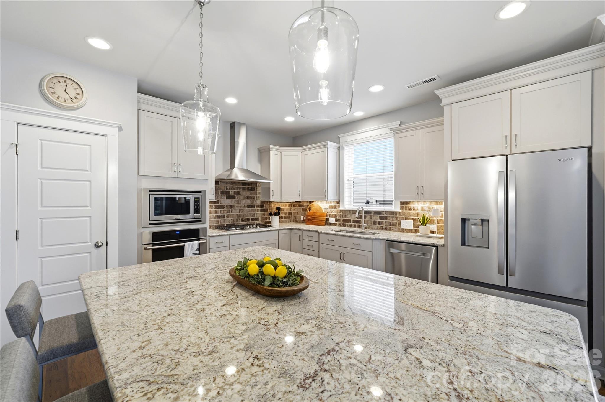 Single Family Residence at 1941 Felts Parkway, Fort Mill, photo 3 of 35