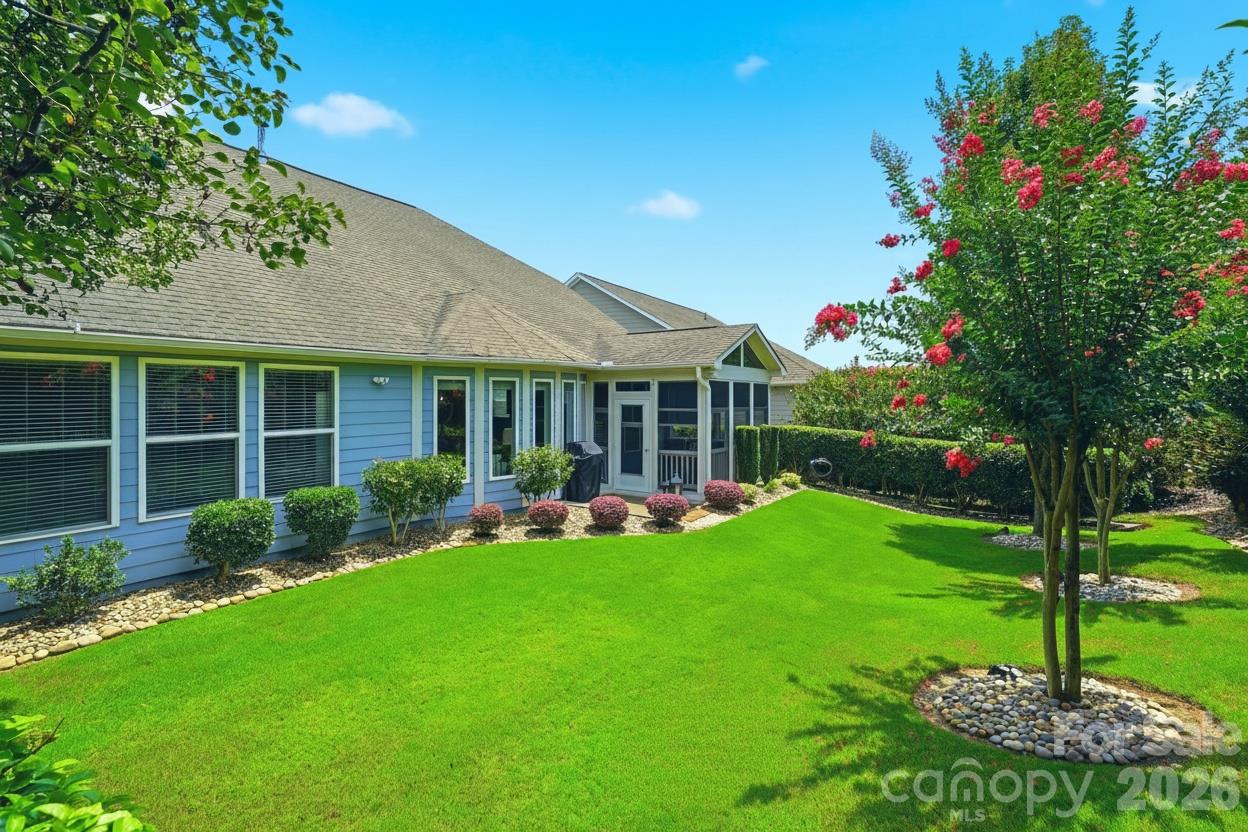 Single Family Residence at 1941 Felts Parkway, Fort Mill, photo 19 of 35