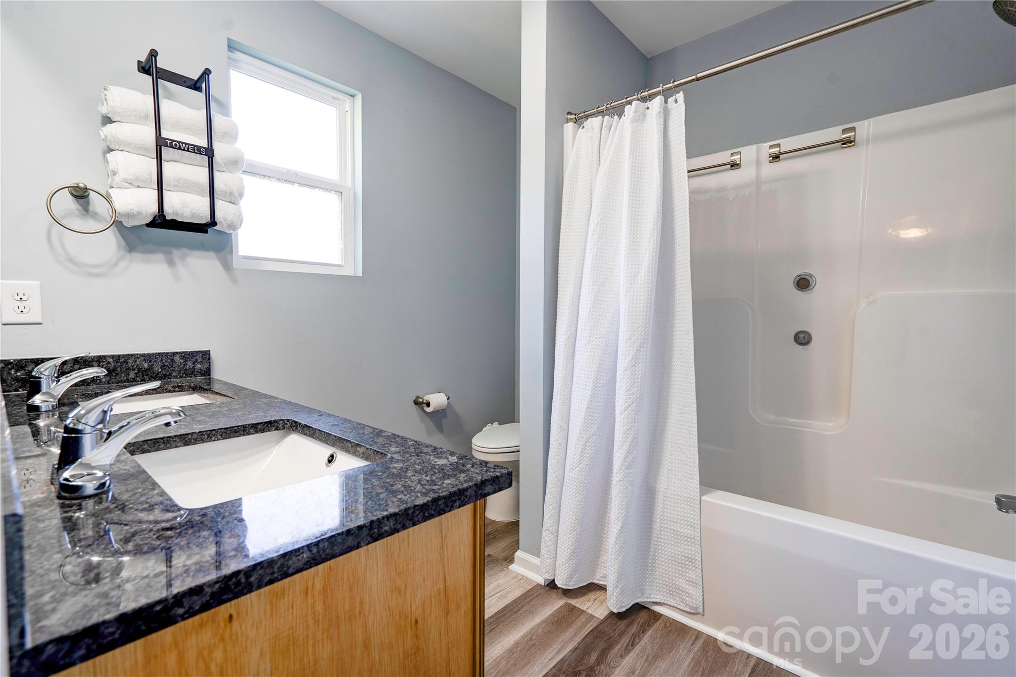 Primary Bathroom - 1414 Southridge Street, Shelby