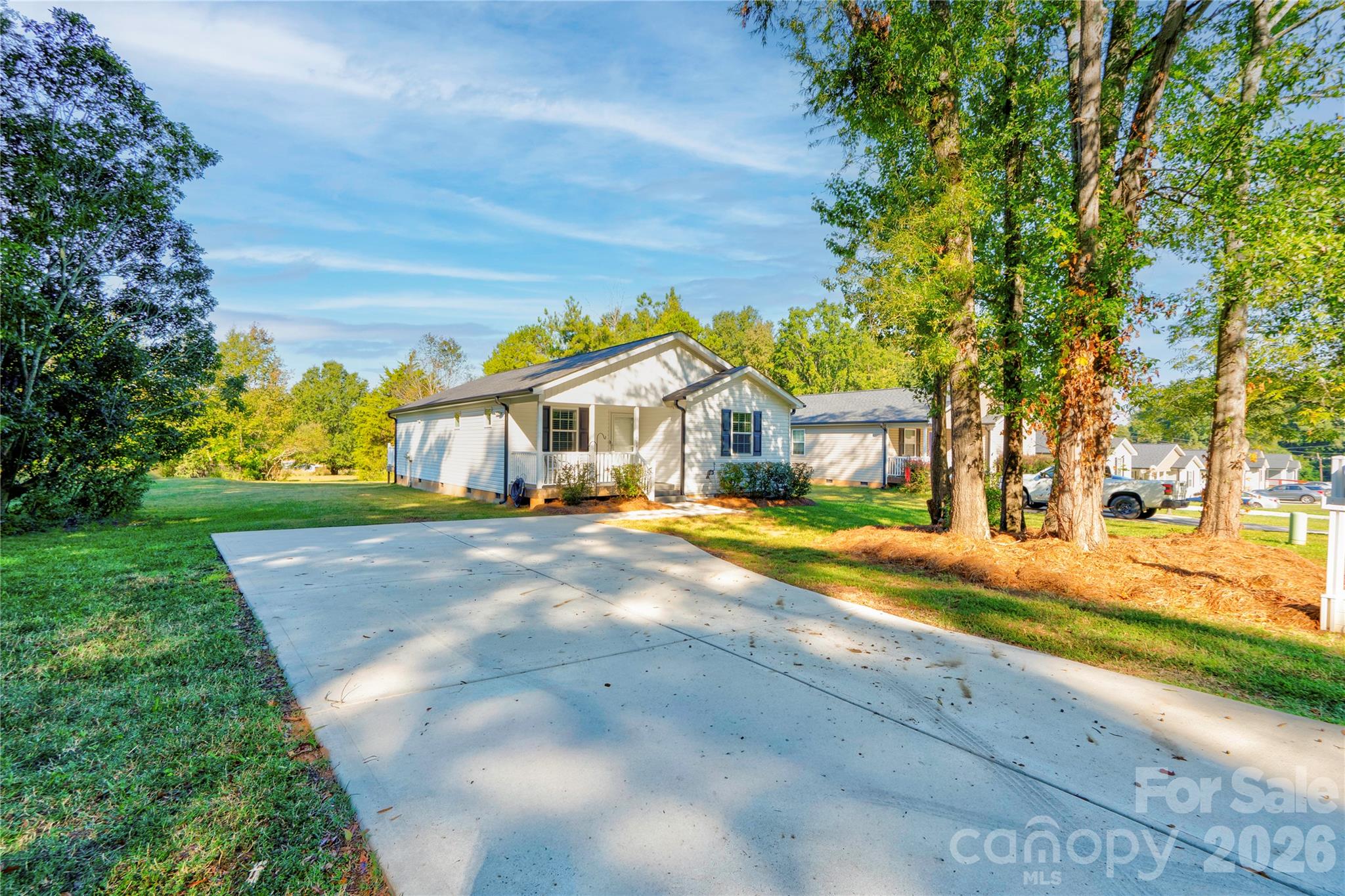 Front Left - 1414 Southridge Street, Shelby