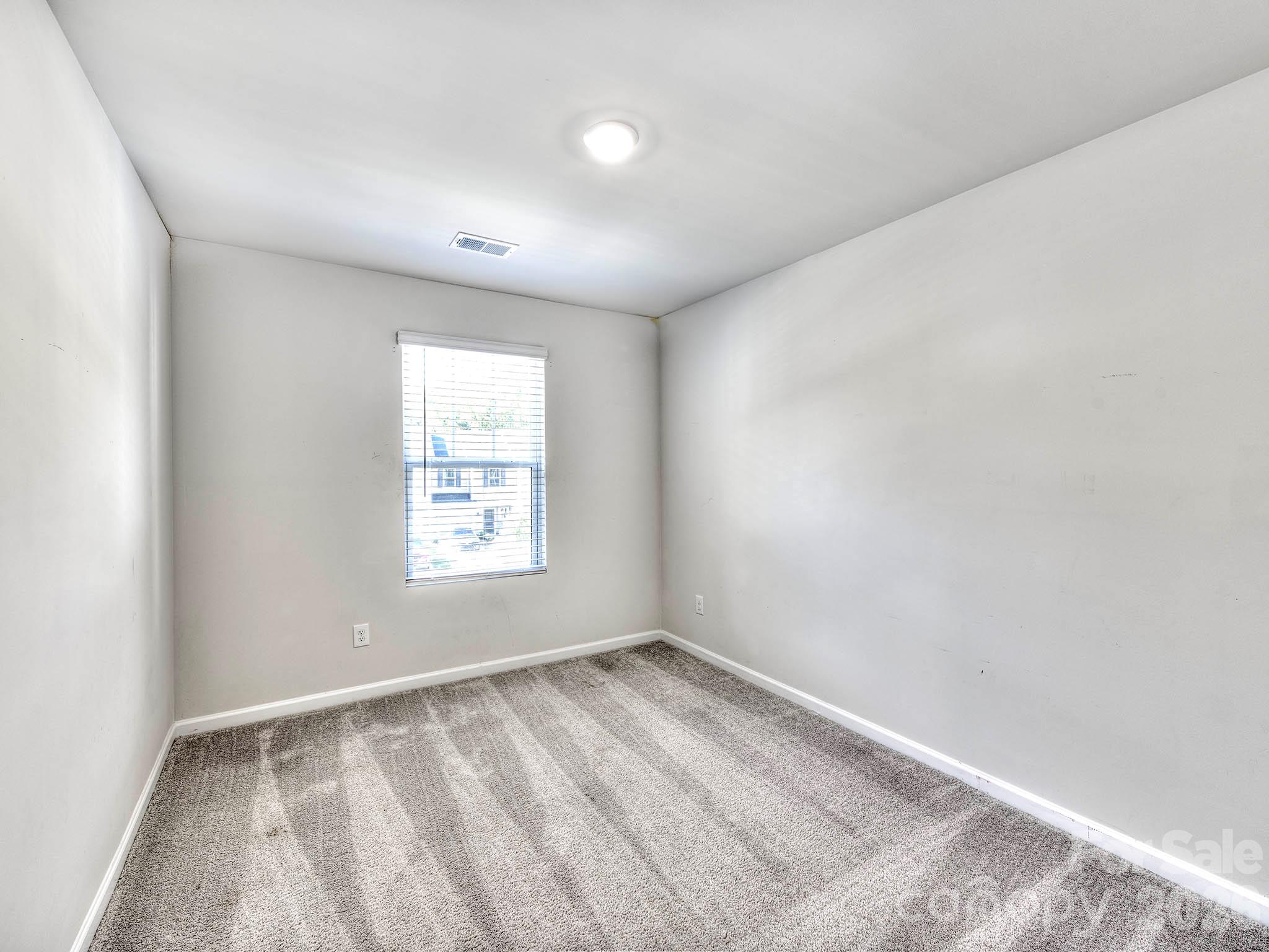Townhouse at 840 Gerard Bay Drive, Fort Mill, photo 21 of 33